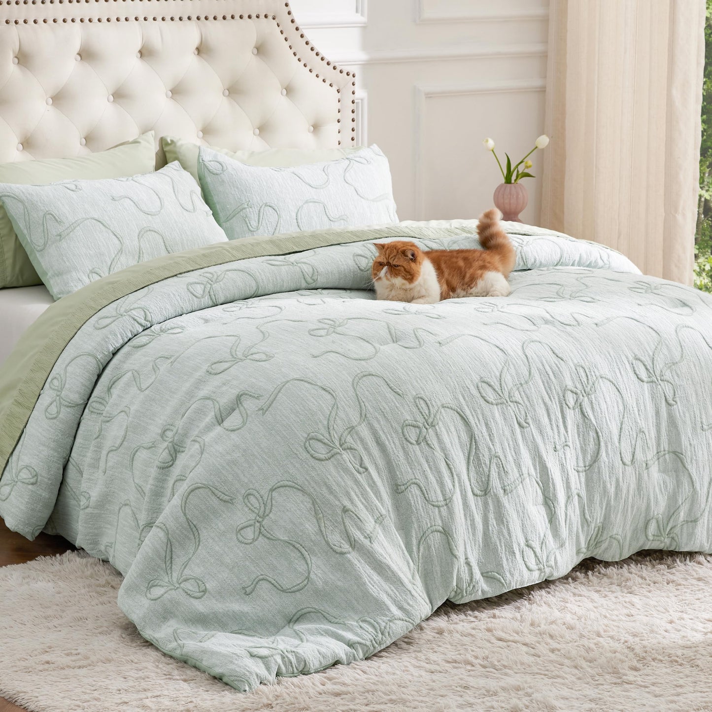 Bedsure Sage Green King Size Comforter Set, GentleSoft™ 3 Pieces Breathable Bow Comforter Set Women with 2 Pillow Shams, Cute King Bedding Set Room Decor Aesthetic Bedroom Decor, 104x90 Inches