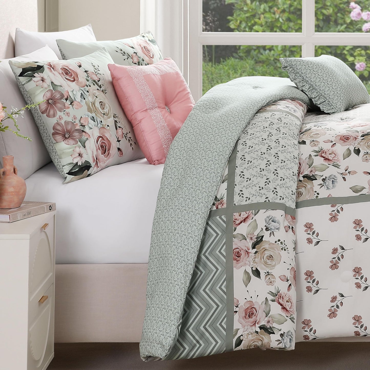 Bebejan Sage Serenity 5 Piece Reversible Comforter Set, 100% Cotton Sateen, 220 Thread Count, Bedding Comforter Set, 1 Comforter, 2 Shams & 2 Pillows (King/Cal King)