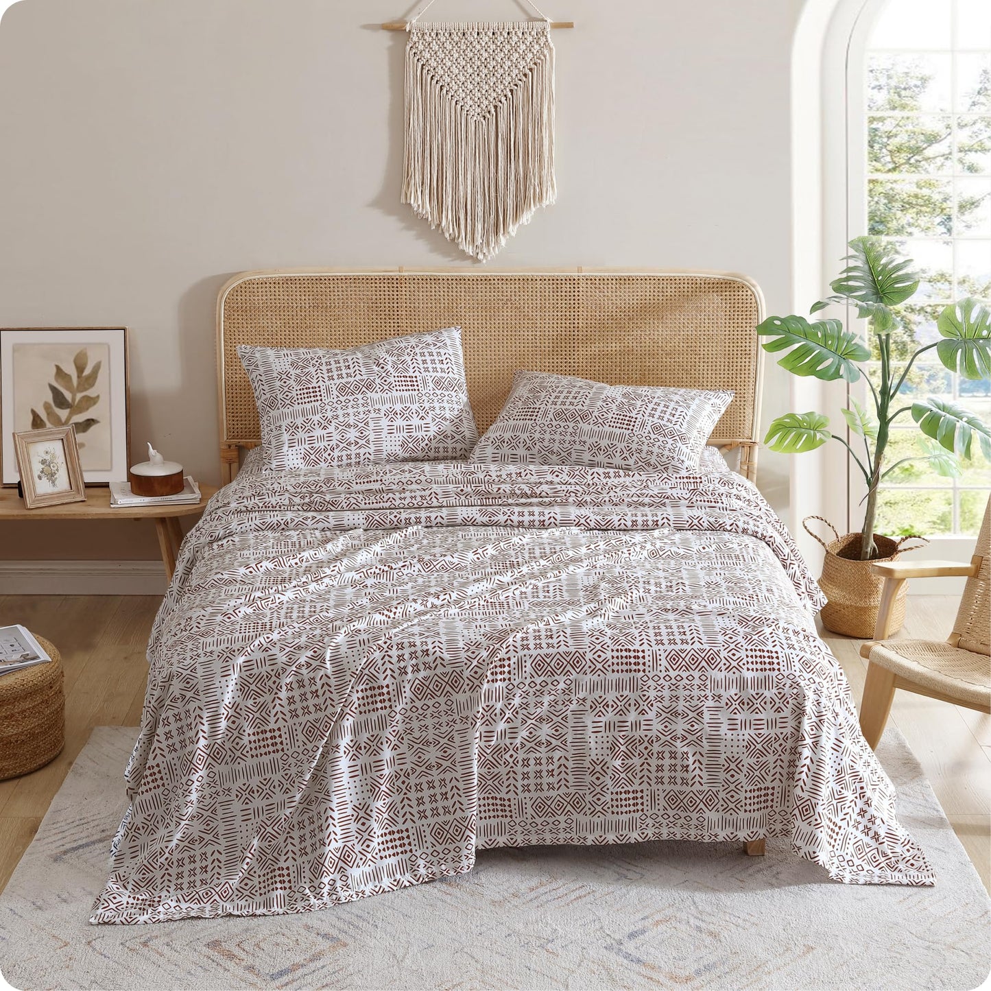 Indigo Ink Queen Size 4-Piece Sheet Set - Fitted & Flat Sheets & Pillowcases, Boho Pattern, Soft & Breathable, Durable, Wrinkle Resistant, Deep Pocket Sheets, White Denim Collection, Spice