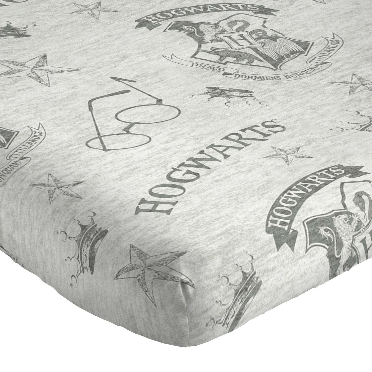 Jay Franco Harry Potter Spellbound 5 Piece Full Bed Set - Includes Reversible Comforter & Sheet Set - Bedding Features Hogwarts Logo - Super Soft Polyester (Official Harry Potter Product)