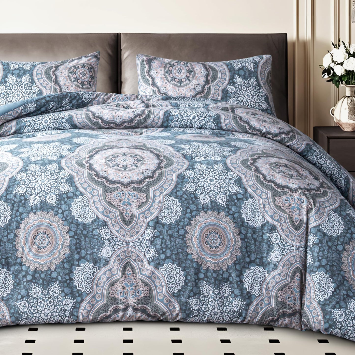 ALPHA HOME King Size Comforter Set, All Season Bedding Comforter Set, Comfortable Fluffy Floral Comforter Set with 100% Cotton Fabric (1 Comforter, 2 Pillowcases)