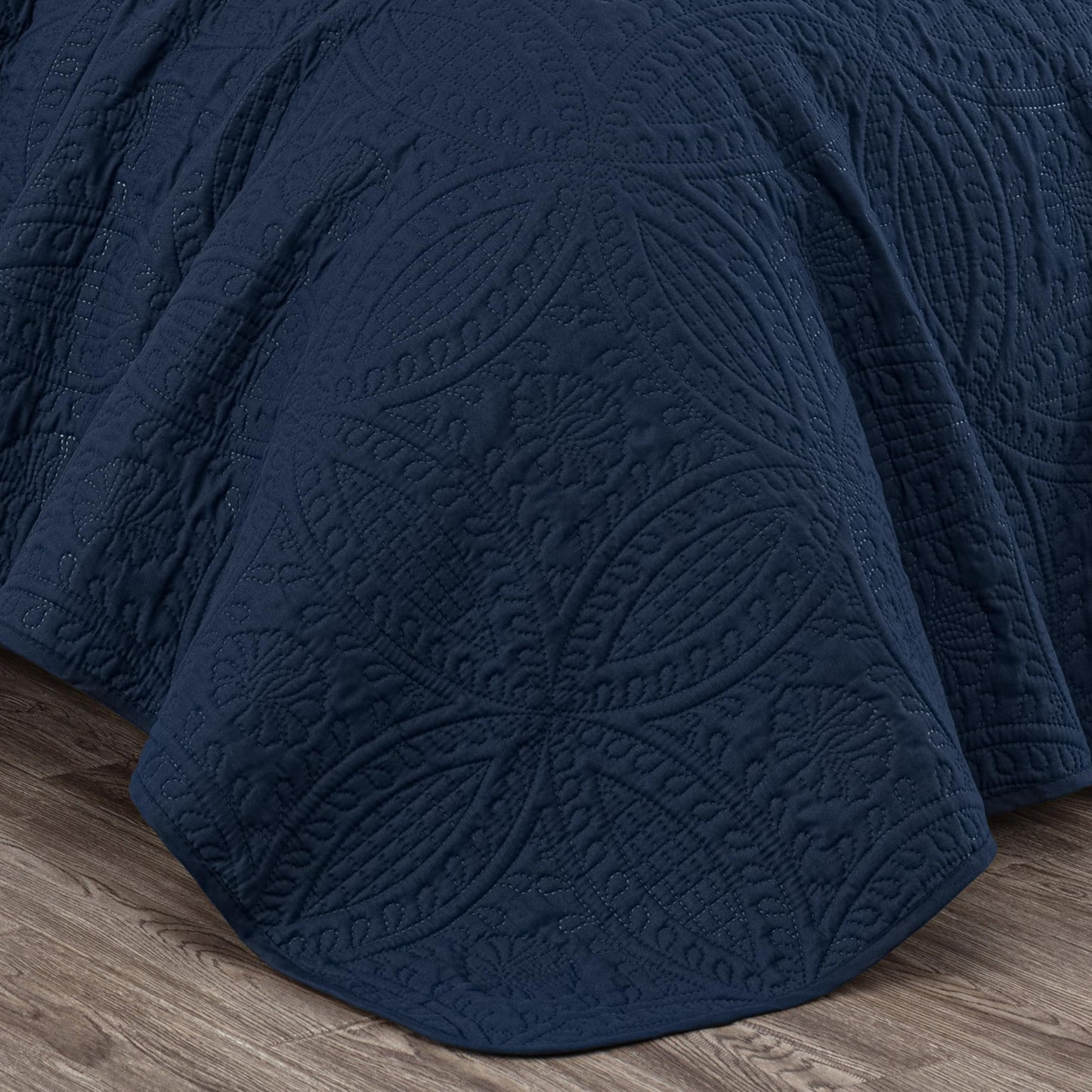 Chezmoi Collection Austin 3-piece Oversized Bedspread Coverlet Set (King, Navy)