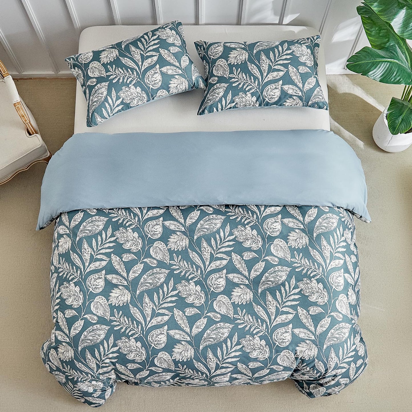 Lekesky Duvet Cover King Size, Reversible Teal Blue Floral Comforter Cover Set King Size 3pc, Soft 100% Washed Microfiber Breathable Bedding Sets with Zipper Ties and 2 Pillowcases