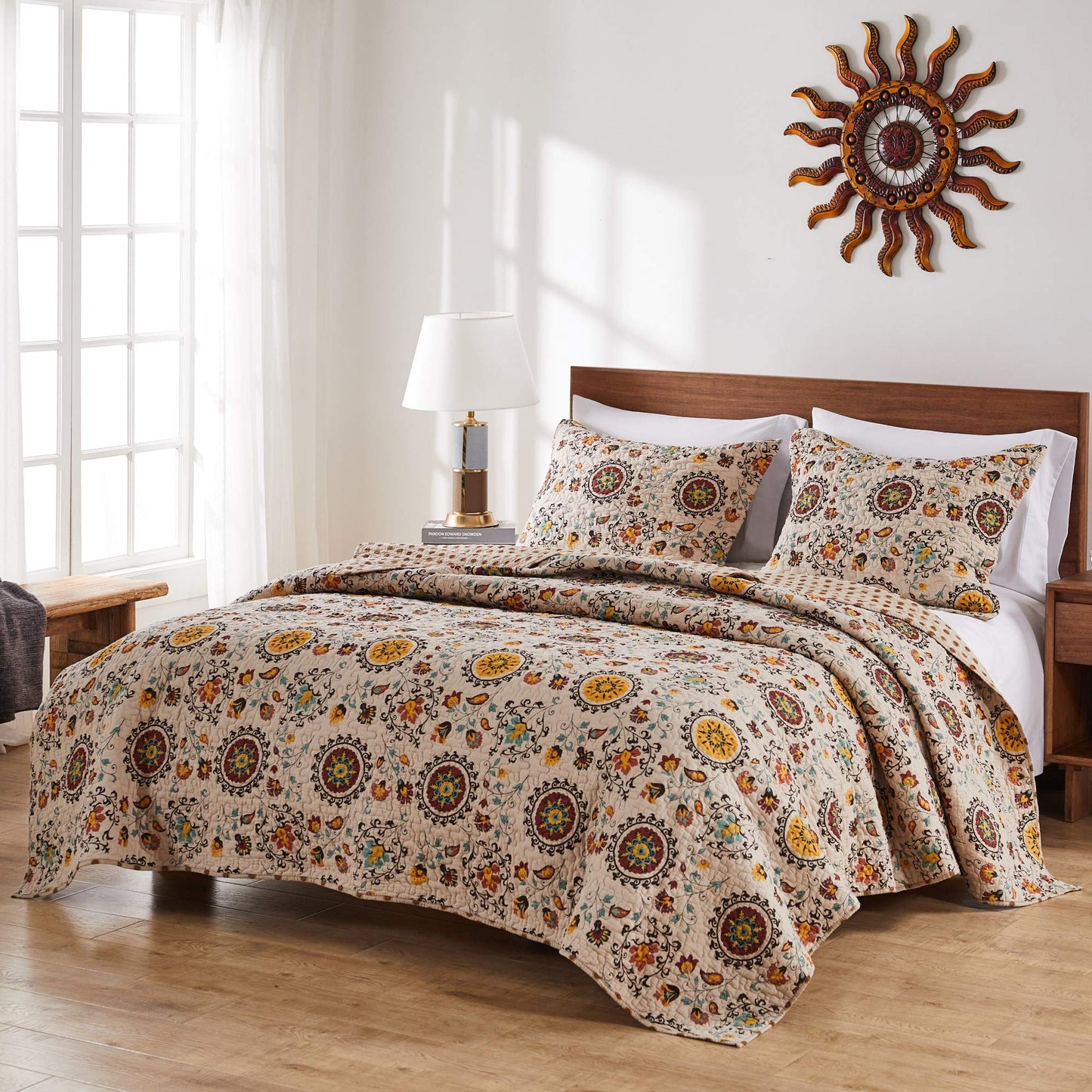 Greenland Home Andorra 100% Cotton Reversible Suzani Quilt Set, King/California King (3 Piece)
