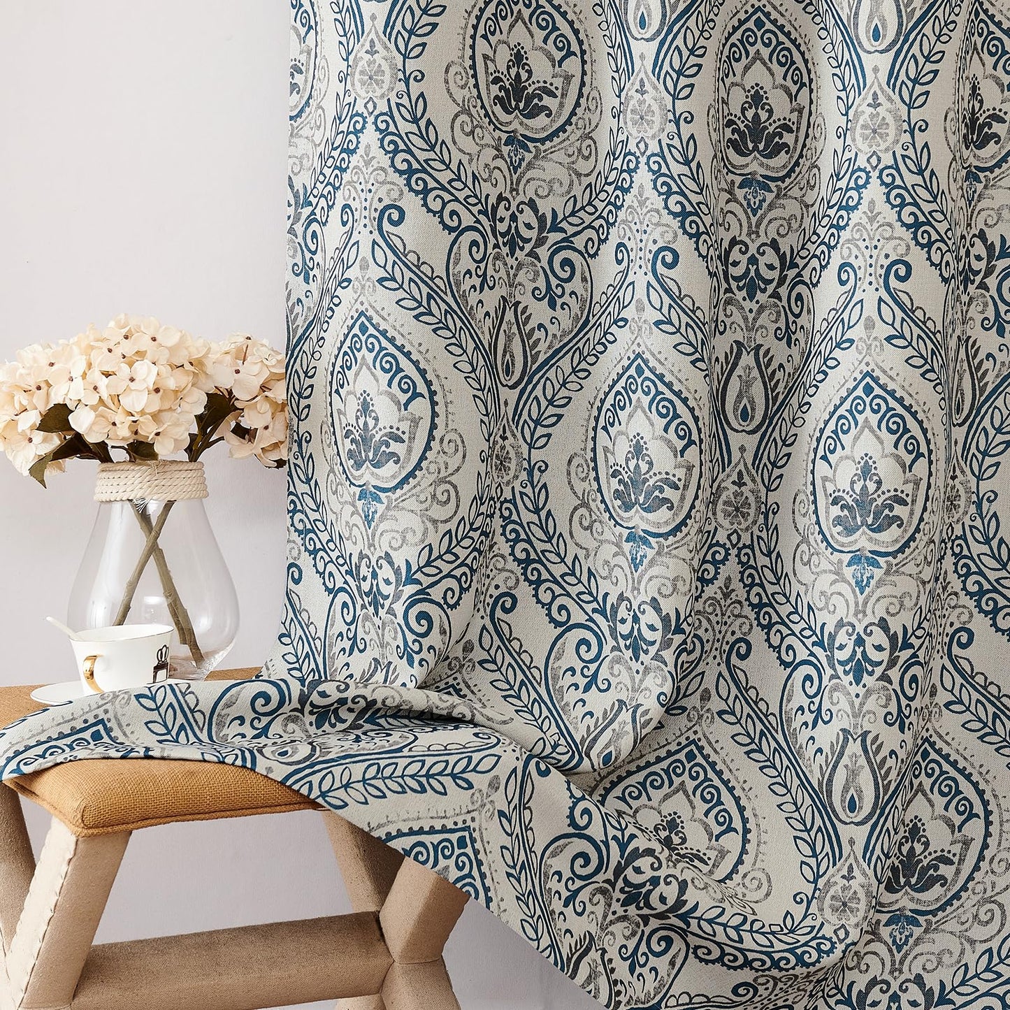 Vangao Vintage Damask Blue Curtains 84 Inch Long Blackout Curtains Linen Textured Floral Paisley Medallion Print for Bedroom Living Room Darkening Drapes Window Treatment 2 Panels Navy on Beige
