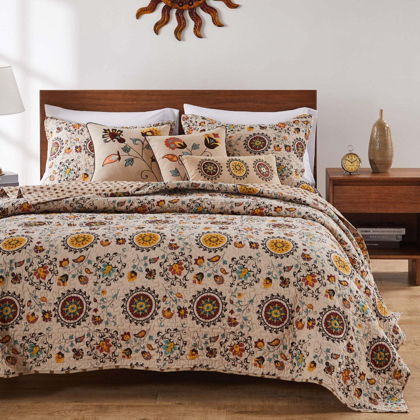 Greenland Home Andorra 100% Cotton Reversible Suzani Quilt Set, King/California King (5 Piece)
