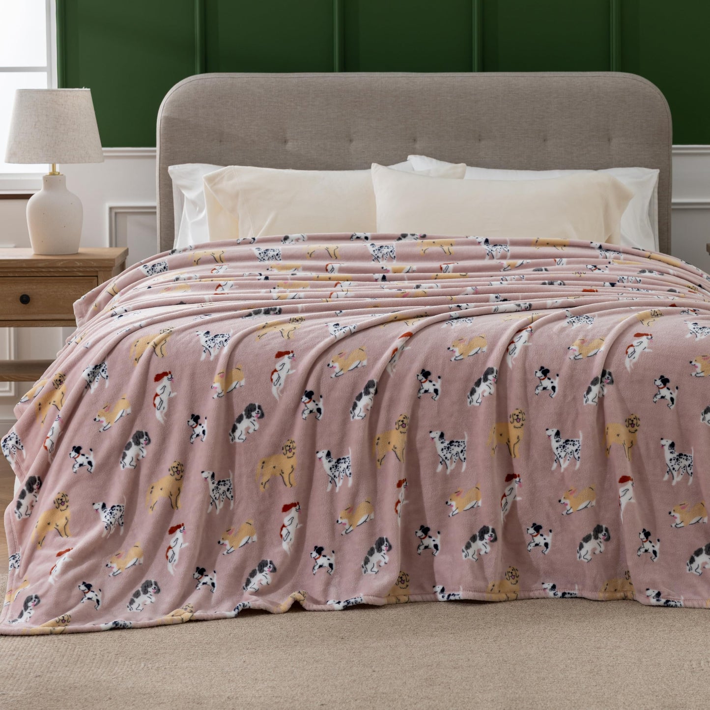 Sushing Cartoon Fleece Blanket, Cute Animal Characters Plush Home Decor, Soft Lightweight Gift for Adults Kids, Machine Washable, 90in x 90in, Pups