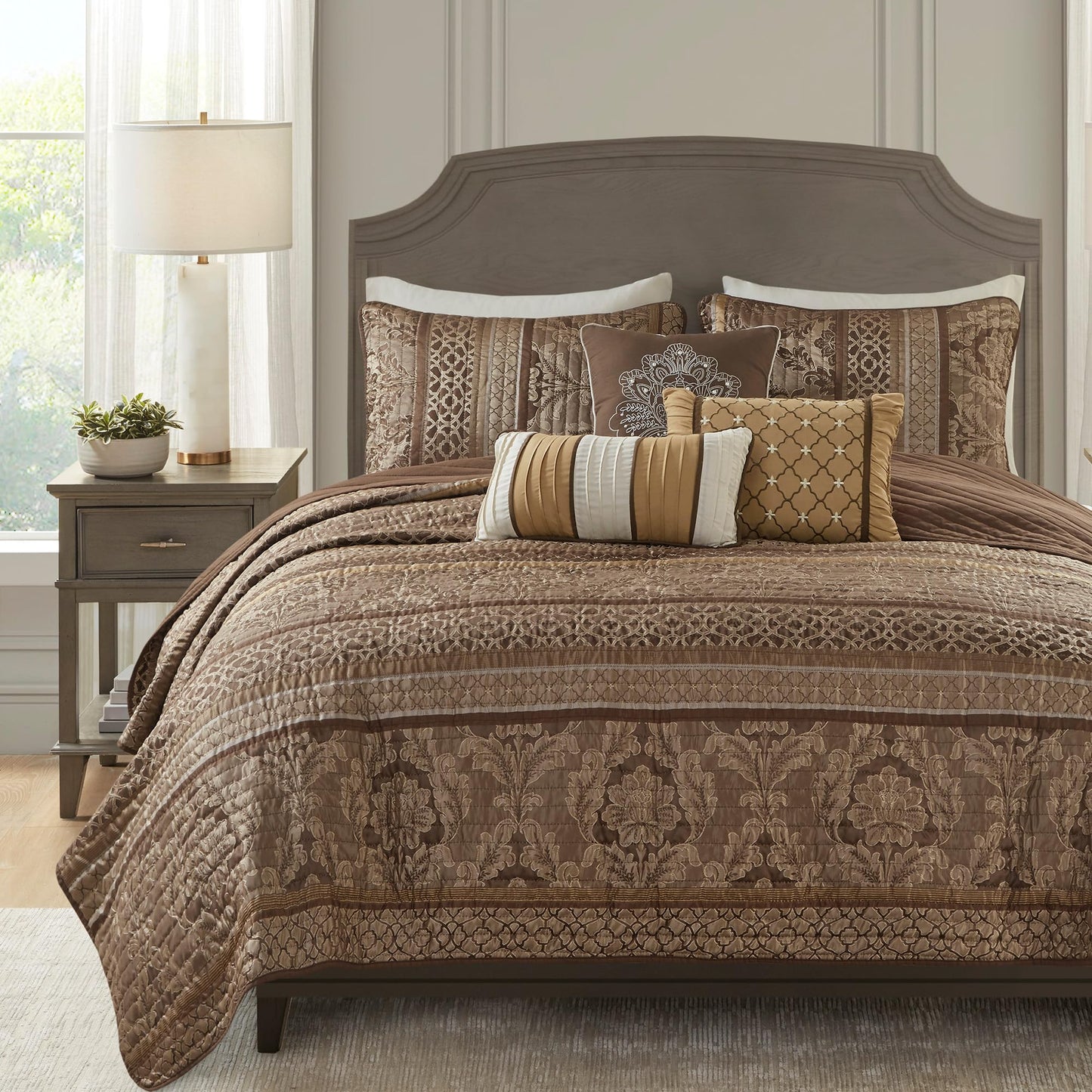 Madison Park Quilt Traditional Damask Design All Season, Lightweight Coverlet Bedspread Bedding Set, Matching Shams, Pillows, King/Cal King(104"x94"), Bellagio, Jacquard Brown/Gold 6 Piece (MP13-369)