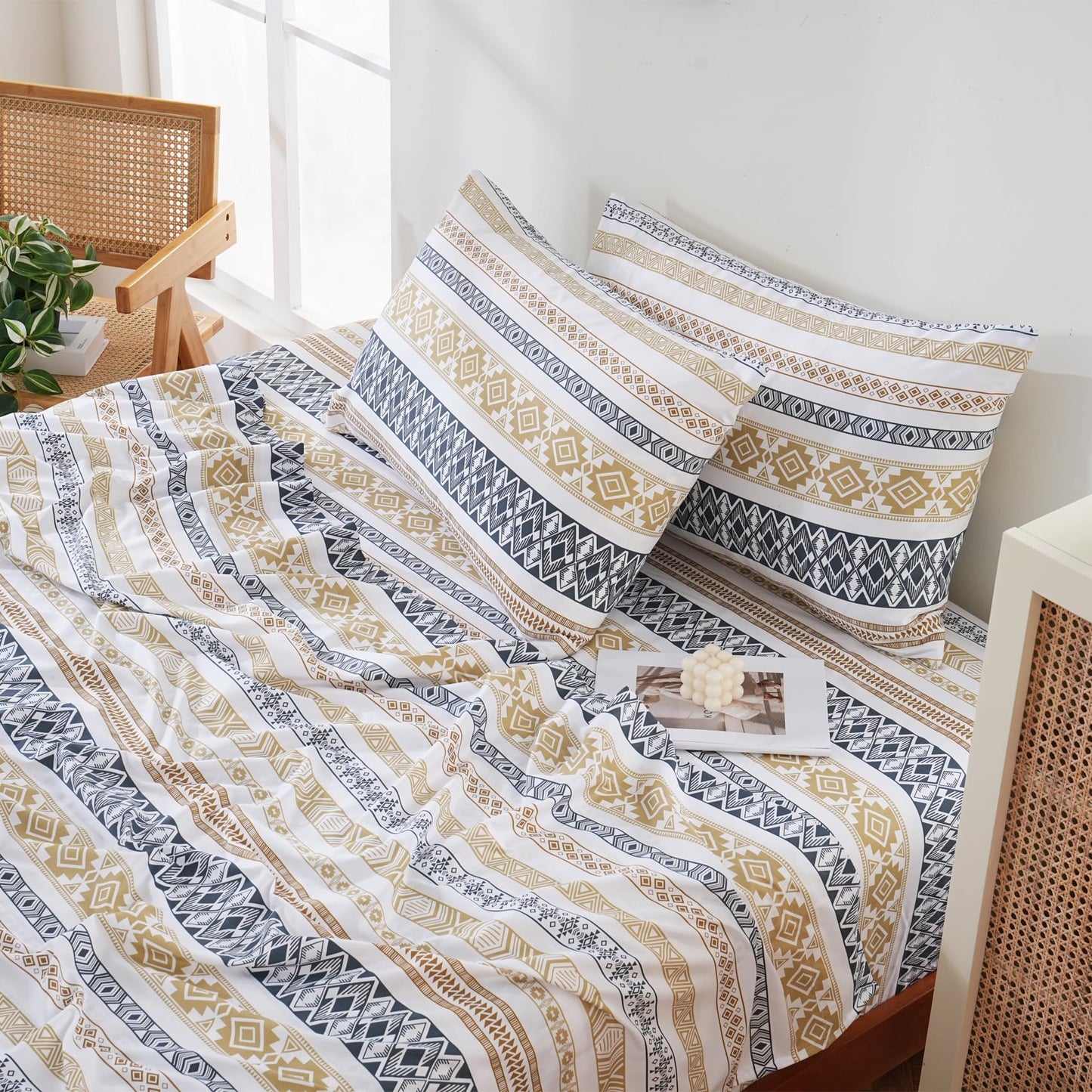 Yibeizi Striped Printed Sheet Set Queen, Boho Pattern Bed Sheets Farmhouse Bedding Sheets & Pillowcases Soft Microfiber 15" Extra Deep Pocket Fitted Bedsheet 4 Piece