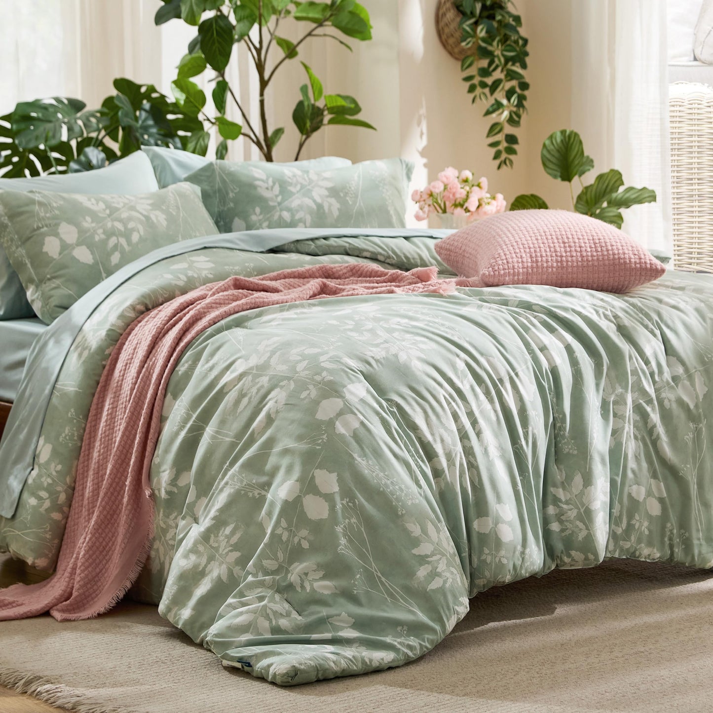 Bedsure Queen Comforter Set - 7 Pieces Floral Sage Green GentleSoft™ Bedding Sets, Queen Bed in a Bag with Botanical Flowers Winter Comforter, Sheets, Pillowcases & Shams