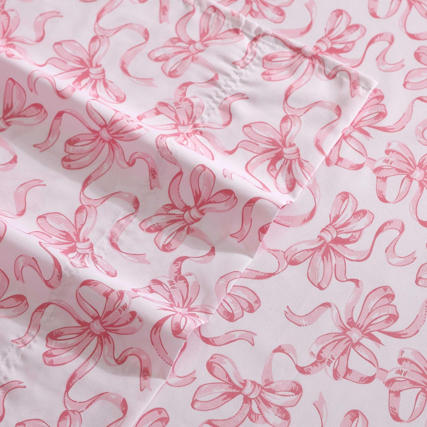 Betsey Johnson - Twin Sheet Set with Fitted Sheet & Pillowcase, Fade & Wrinkle-Free Bedding, Deep Pocket, Dorm Room Essentials, Ballet Bows Pink