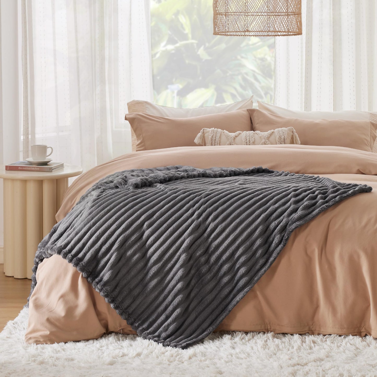 Bedsure Fleece Blanket Throw Size (Dark Grey & Beige)