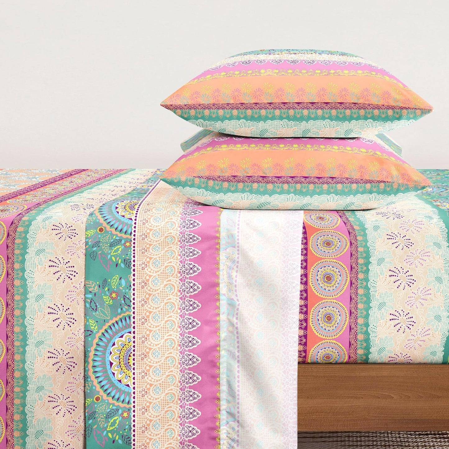 Wake In Cloud - Boho Bed Sheets, 4-Piece Sheet Set, Bohemian Chic Medallion Colorful Hippie Aesthetic Bedding, Deep Pocket, Orange Green, Queen Size