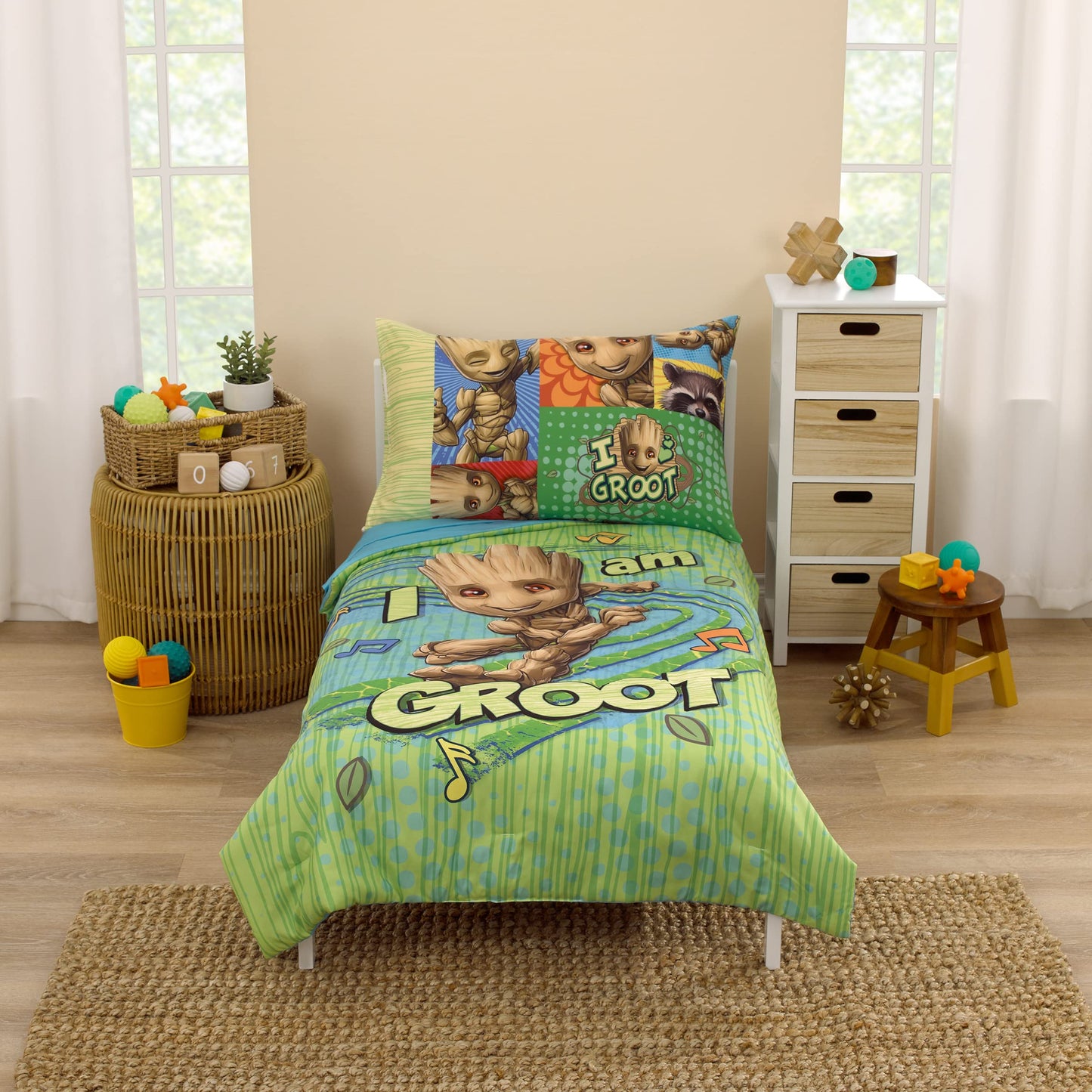 NoJo Marvel Guardians of The Galaxy I Am Groot Green and Blue 4 Piece Toddler Bed Set - Comforter, Fitted Bottom Sheet, Flat Top Sheet, and Reversible Pillowcase