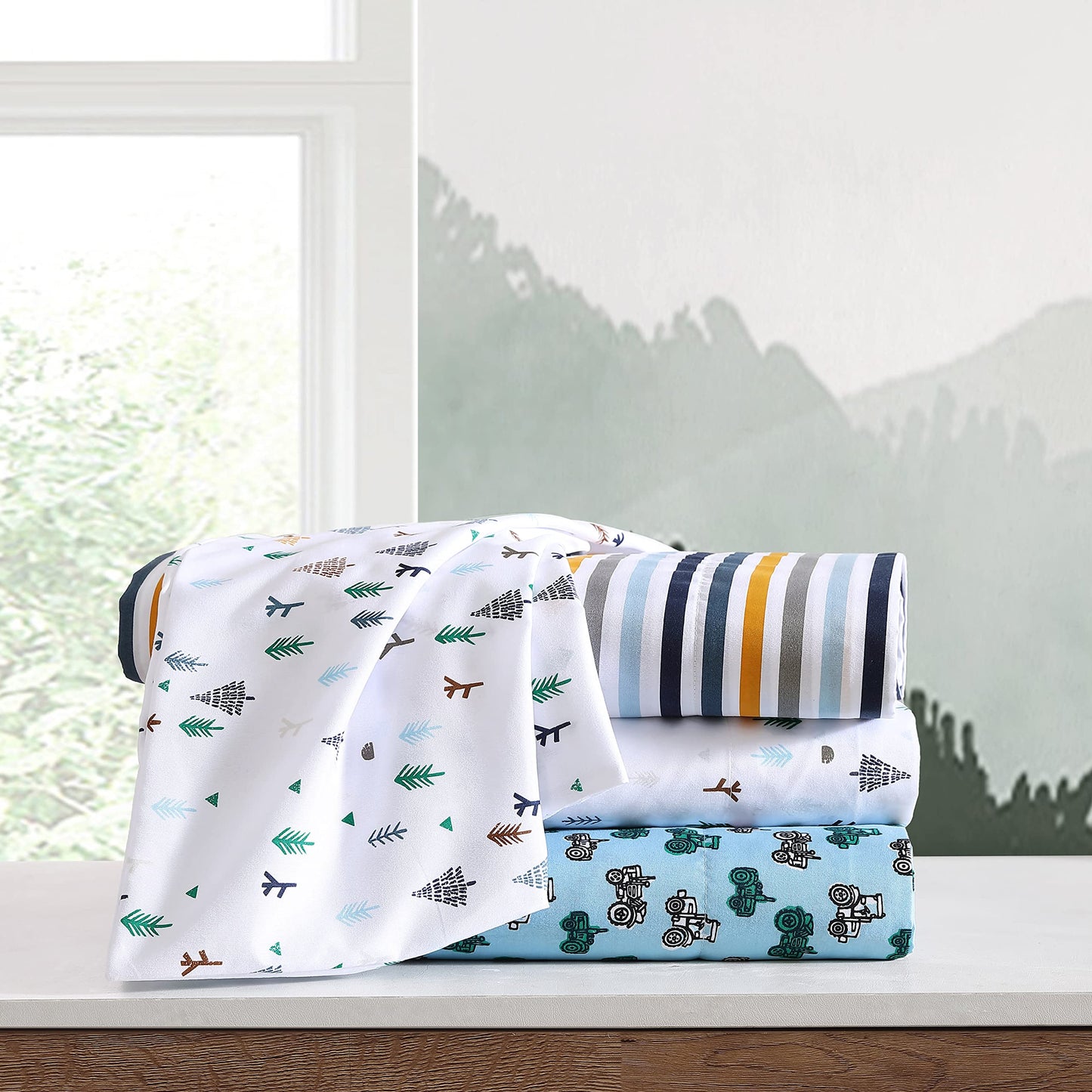 Eddie Bauer Kids - Full Sheet Set, Ultra-Soft Microfiber Bedding with Fully Elastic Fitted Sheet, Kids Bed Set with Pillowcases, Easy Care Bedding (Dreamland)