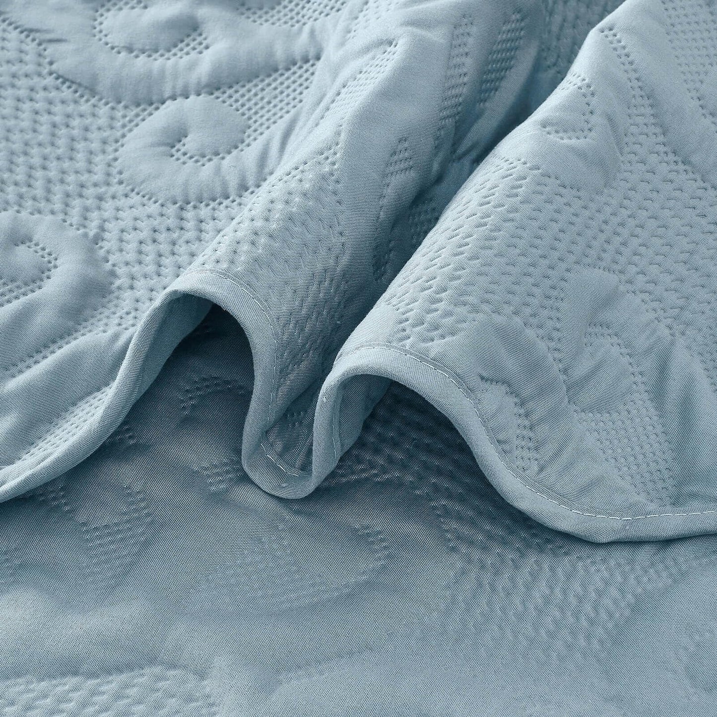 Oversized King Bedspreads 128x120 Extra Wide Quilt for Tall King California King Bed Lightweight 3 Piece Quilted Coverlet Pillow Shams Set Spa Blue