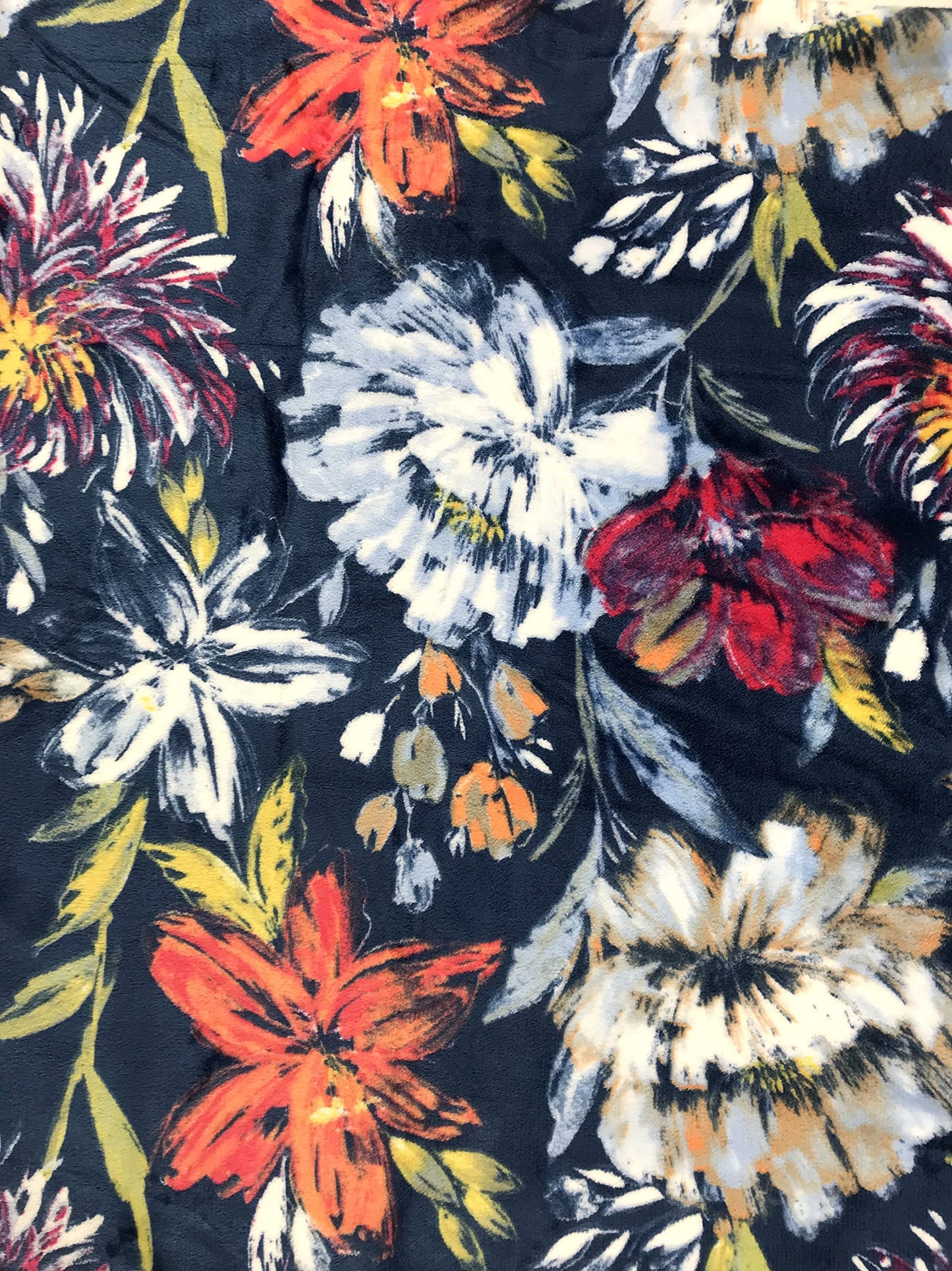 Serafina Home Floral Fleece Throw Blanket: Velvety Soft, Durable Blue Red Coral White Lavender Flower Design Accent for Bed or Couch Blue, Oversized 50 x 70 inches