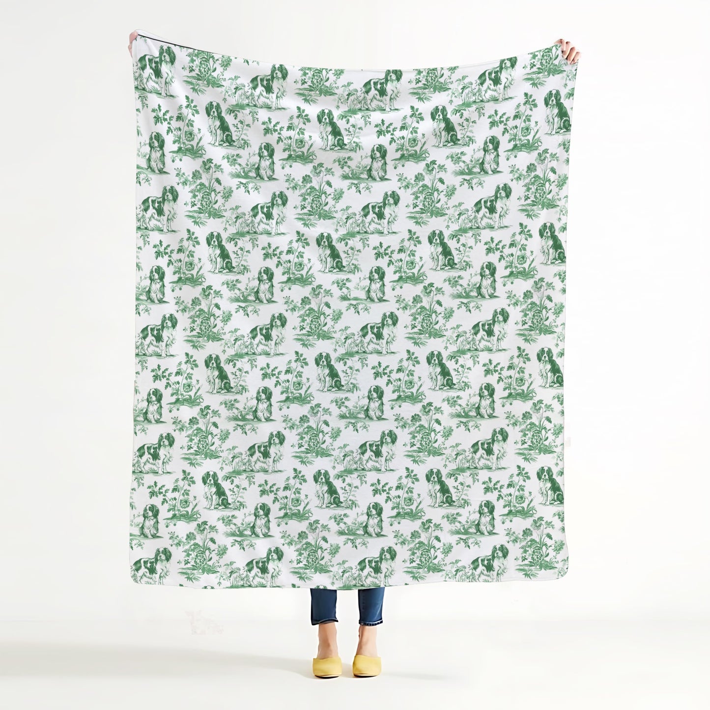 BUJSP Sage Green Chinoiserie Cavalier King Charles Spaniel Blanket, Springer Spaniel GOG Gifts,Green and White French Country Toile Dog Throw Blanket for Home Bedroom Couch Bed Decor, 50x60 Inches