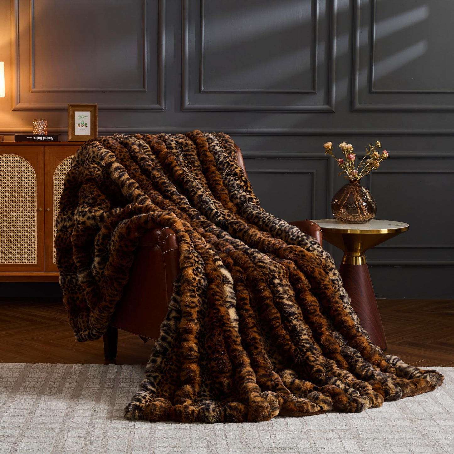 UKELER Leopard Throw Blanket 50''x60'', 750 GSM Double Sided Faux Fur Blankets and Throws for Bed Sofa Travel and Camping, Super Soft Cozy Fluffy Plush Blanket, Cheetah Print Blankets for All Seasons