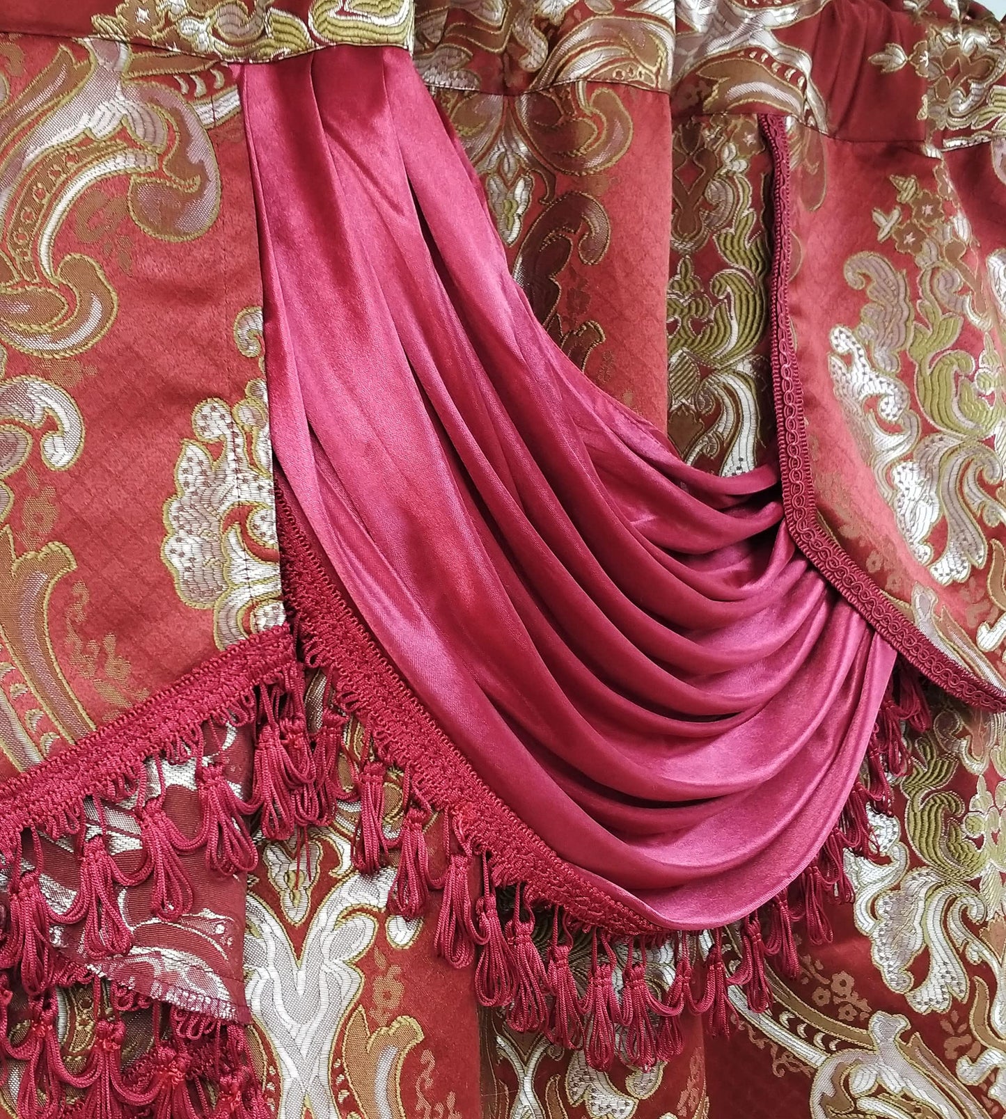 GOHD Luxe Love. Jacquard Window Curtain Panel Drape with Attached Fancy Valance. 2pcs Set. (Wine, 54" Wide x 84" Drop with 18" Valance x 2pcs)