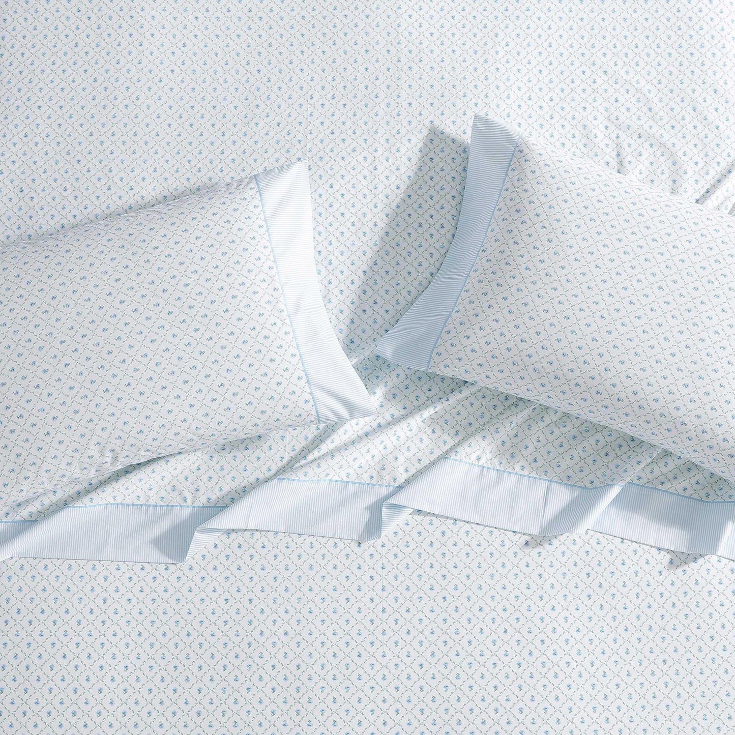 Laura Ashley – Twin Size Sheet Set, Crisp & Lightweight Cotton Percale Bedding with Fitted Sheet and Pillowcase, Floral Room Decor, Deep Pocket, College Dorm Room Essentials (Kate Blue)
