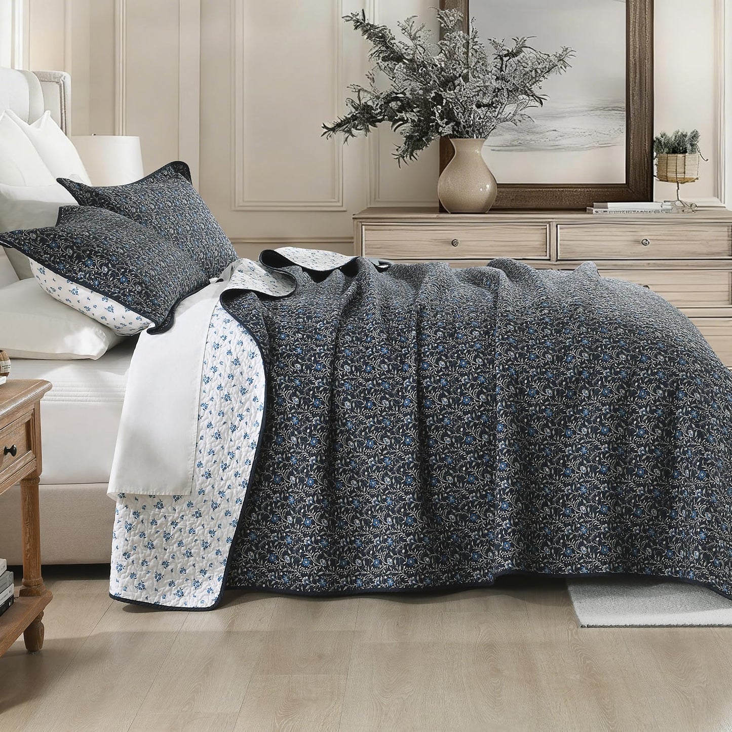 DDUOXIN Botanical Queen Quilt Set - 100% Cotton Reversible Plant Floral Quilts with 2 Pillow Shams, Curling Leaves Lightweight Bedspread Bedroom Bedding for All Seasons, Navy Blue/Blueberry/Bluesteel