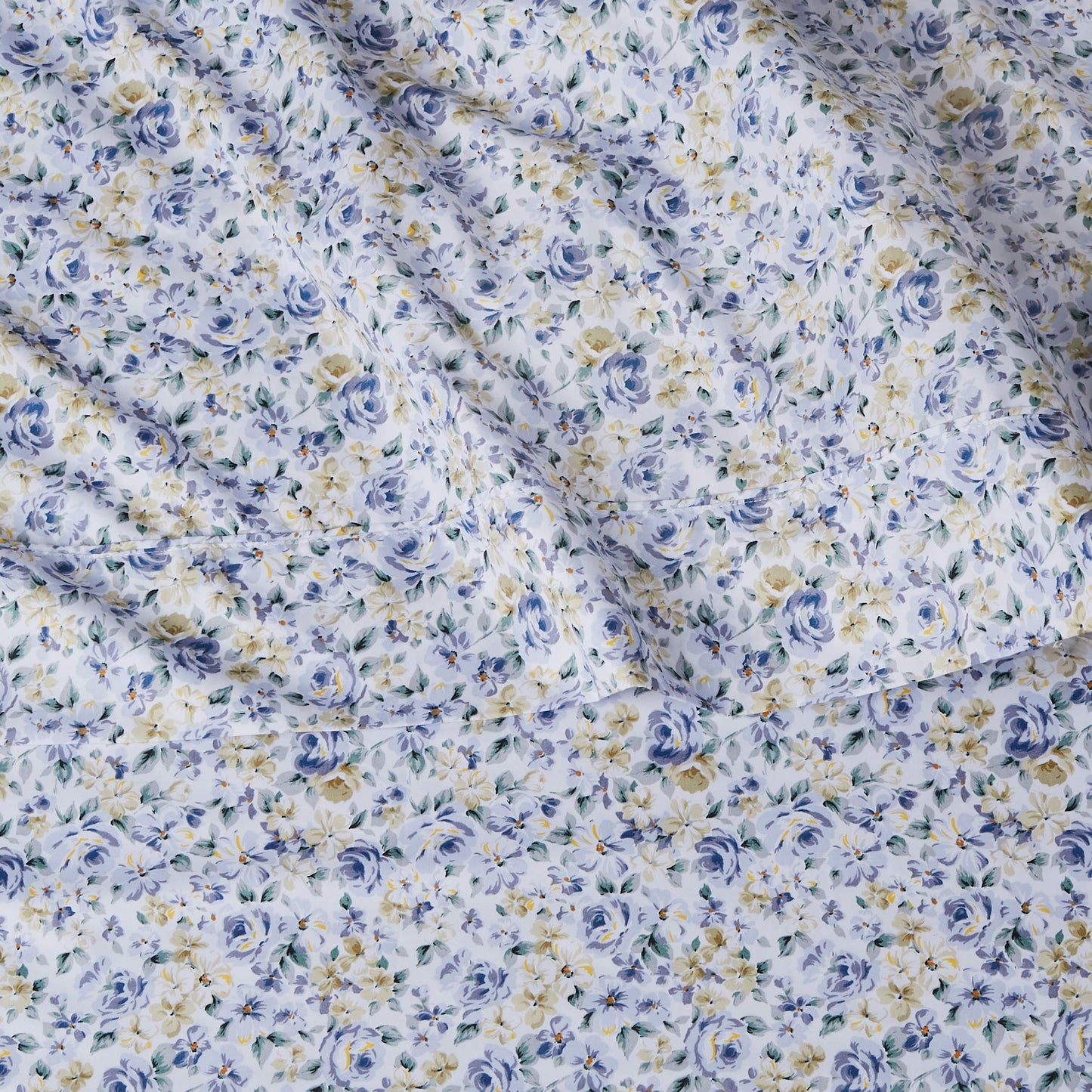 Amazon Basics Lightweight Super Soft Easy Care Wrinkle Free Breathable Brushed Microfiber 3 Piece Bed Sheet Set with 14-Inch Deep Pockets, Twin, Blue Floral, Kids, Men & Women Bedding