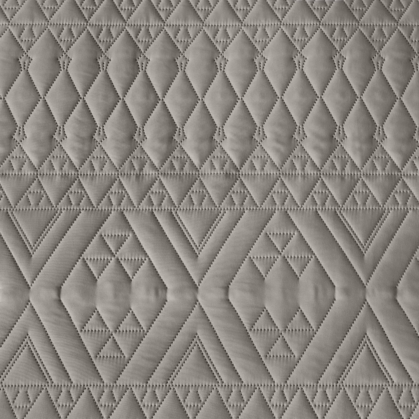 akkialla King/Cal King Size Quilt Bedding Set,Dark Grey Lightweight Microfiber Soft Bedspread,Modern Style Geometric Pattern Coverlet Set for All Seasons,3 Piece(1 Quilt,2 Pillow Shams)