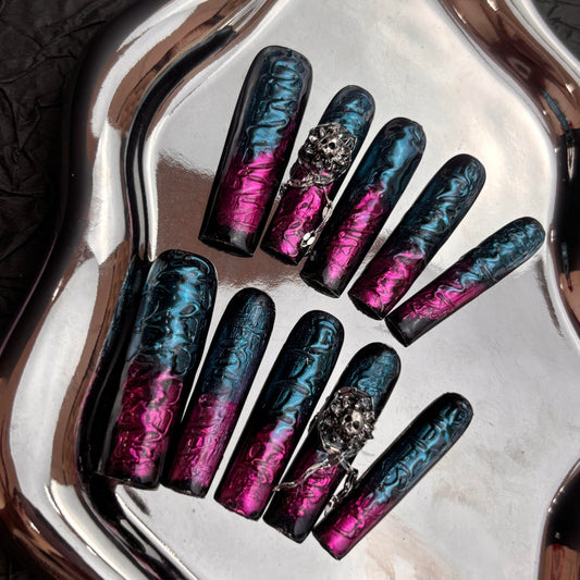 Handmade Fake Nails Press On Nails Dark Baroque with Skulls and Vintage Clocks for Women Size S