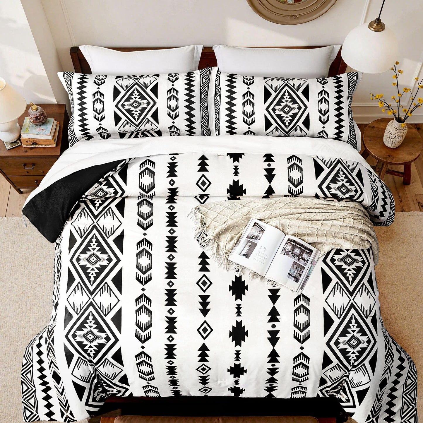 Tyrot King Comforter Set – 3 Piece Black White Boho Aztec Bedding, Western Southwestern Style Comforter Sets, Soft Lightweight Comforter for All Seasons, 1 Comforter & 2 Pillow Shams