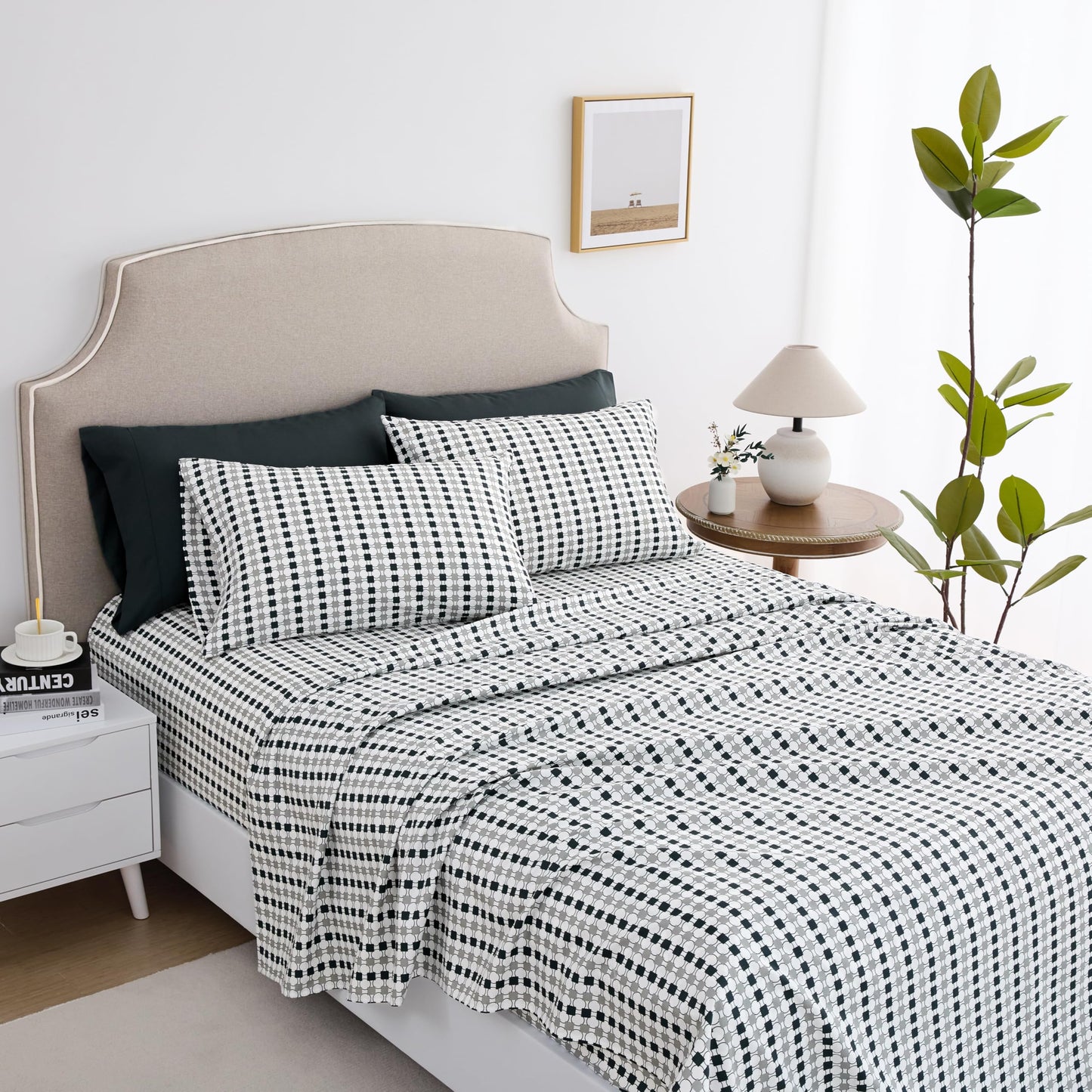 Spirit Linen home 6-Piece Queen Size Bed Sheet Set - Deep Pocket, Squares Pattern, Soft and Breathable Bed Sheets, Microfiber Material, Includes 1 Fitted, 1 Flat, 4 Pillowcases - Black/Grey Squares