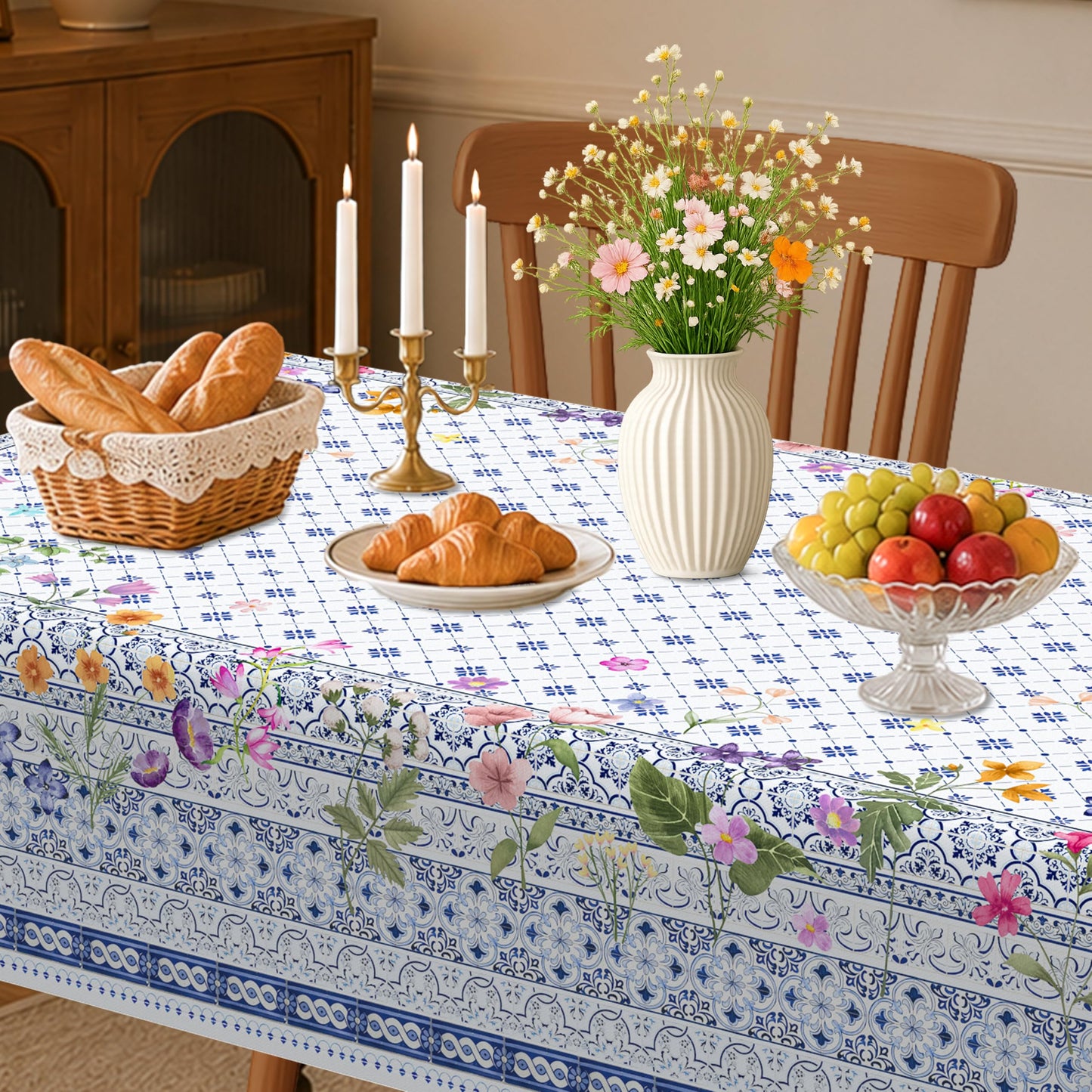 Viyeneyo Rectangle Tablecloth 60x102 Inch, French Toile Floral Table Cloth