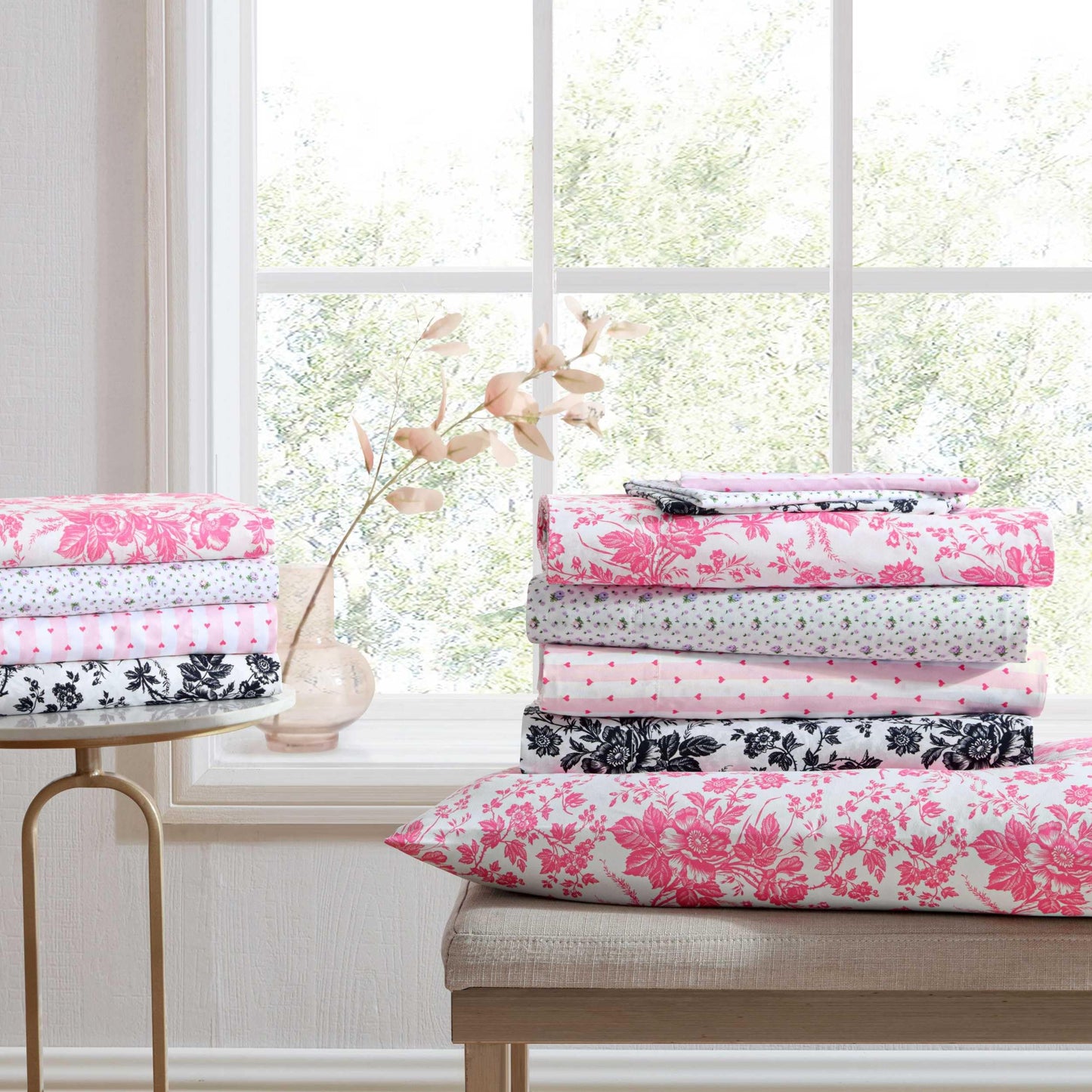 Betsey Johnson - King Bed Sheets, Soft & Lightweight Bedding, Fade & Wrinkle Resistant (Betseys Toile Black, King)