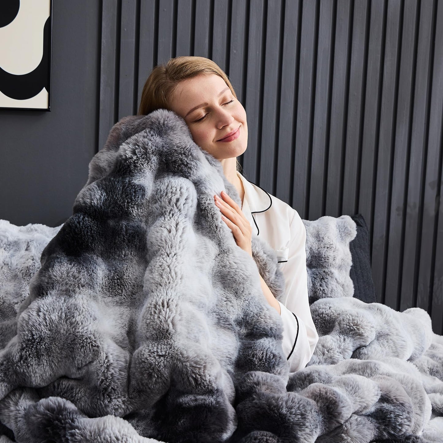 Wonderful 3 Pieces Fluffy Faux Rabbit Fur Bubble Comforter Set King Size, Tie-Dyeing Multiple Grey Plush Fuzzy Bedding Set, Warm Soft Bubble Comforter Bedding Set for Winter