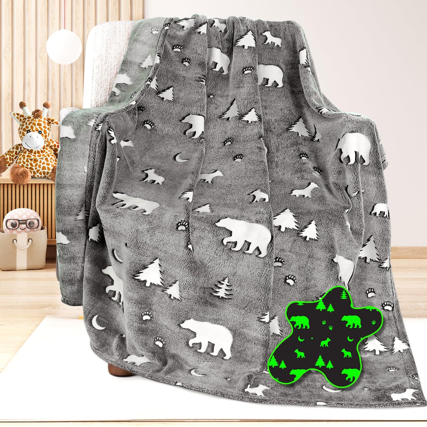 Bear Blanket Gifts for Women & Girls, Soft Warm Lightweight Plush Flannel Throw, Cozy Comfy Fuzzy Blanket for Bed, Sofa, Travel, Living Room, Home Decor, Christmas Birthday Gifts for Women & Girls