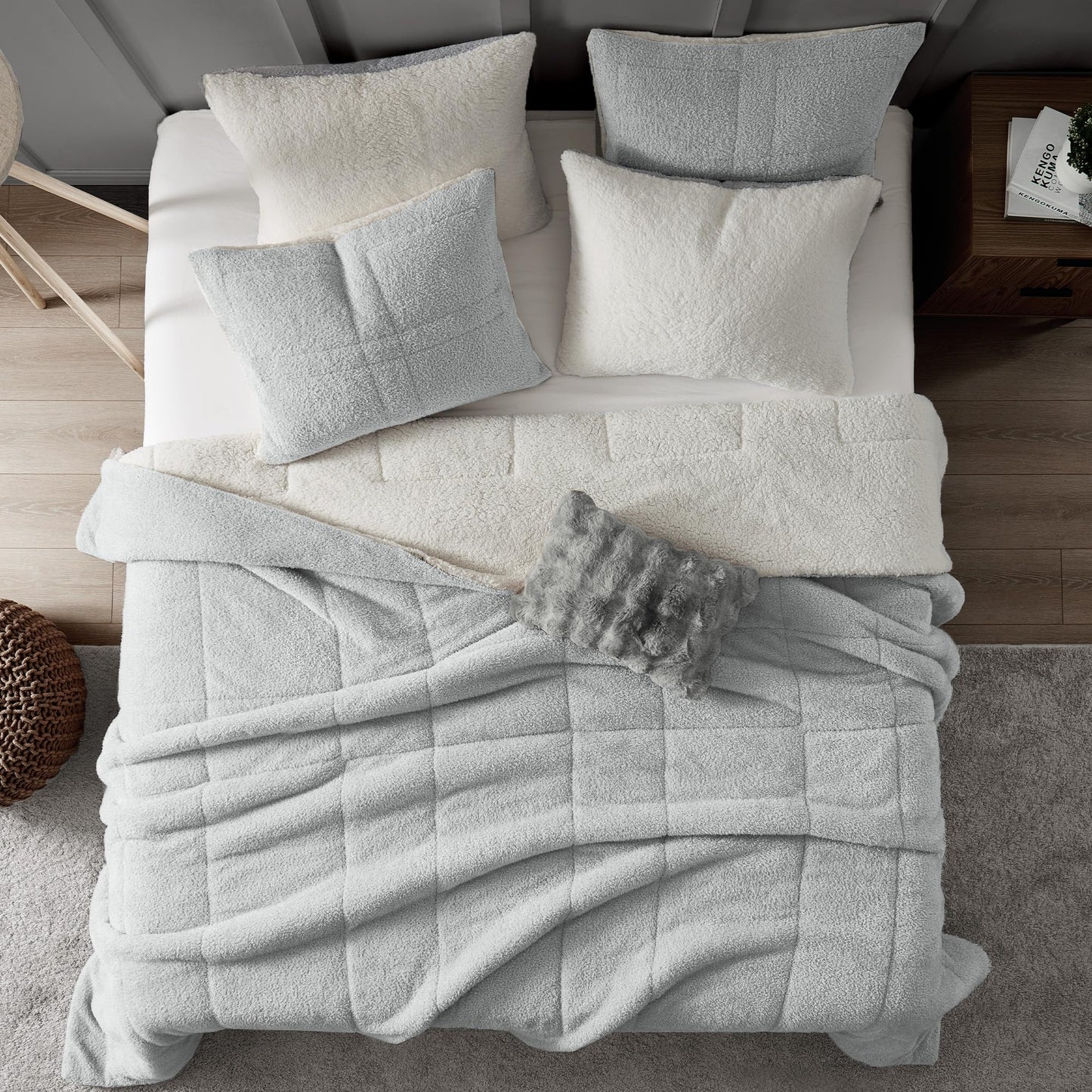 Wonderful Grey Tufted Textured Fleece Comforter Set King Size, 3 Pieces Fluffy Faux Teddy Fur Lightweight Comforter Sets with Pillow Shams, Soft Shaggy Plush Bedding Set for Winter