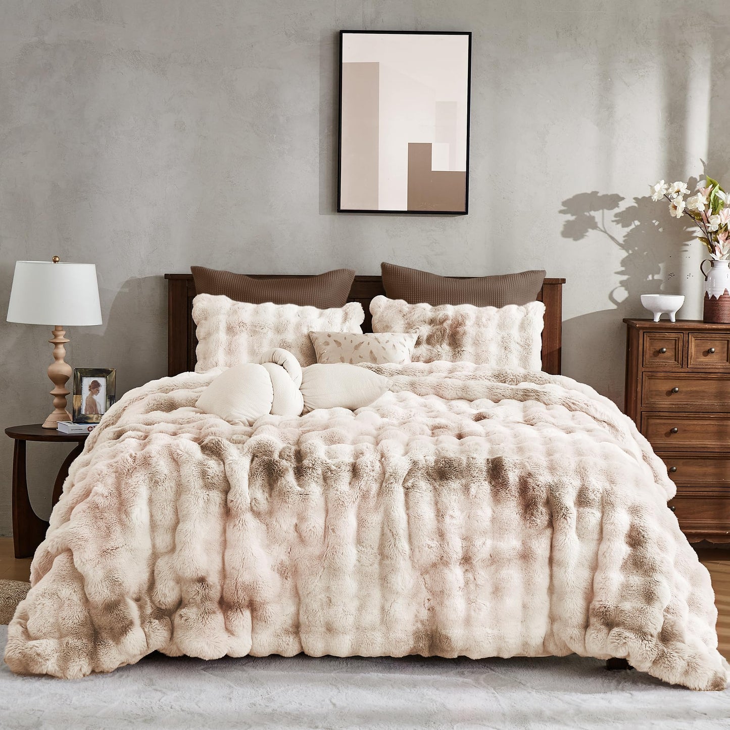Wonderful 3 Pieces Fluffy Faux Rabbit Fur Bubble Comforter Set King Size, Tie-Dyeing Beige Plush Fuzzy Bedding Set, Warm Soft Bubble Comforter Bedding Set for Winter