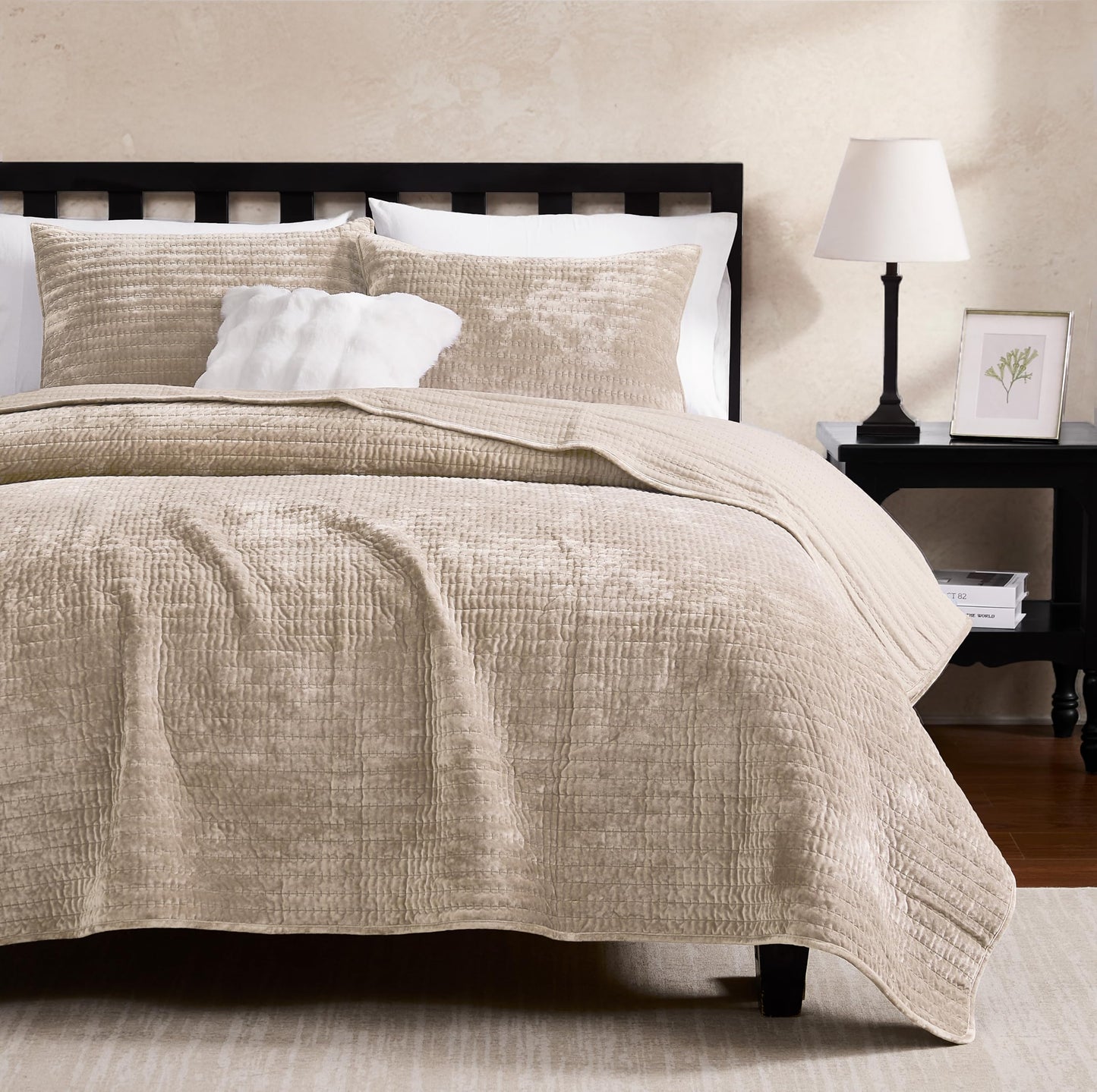 WDCOZY Velvet King Size Quilt Set - Beige Striped Pick Stitch Soft Lightweight Bedspread, Neutral Channel Farmhouse Country Rustic Coverlet, Modern Bedding Warm Thin Comforter, 3 Pieces