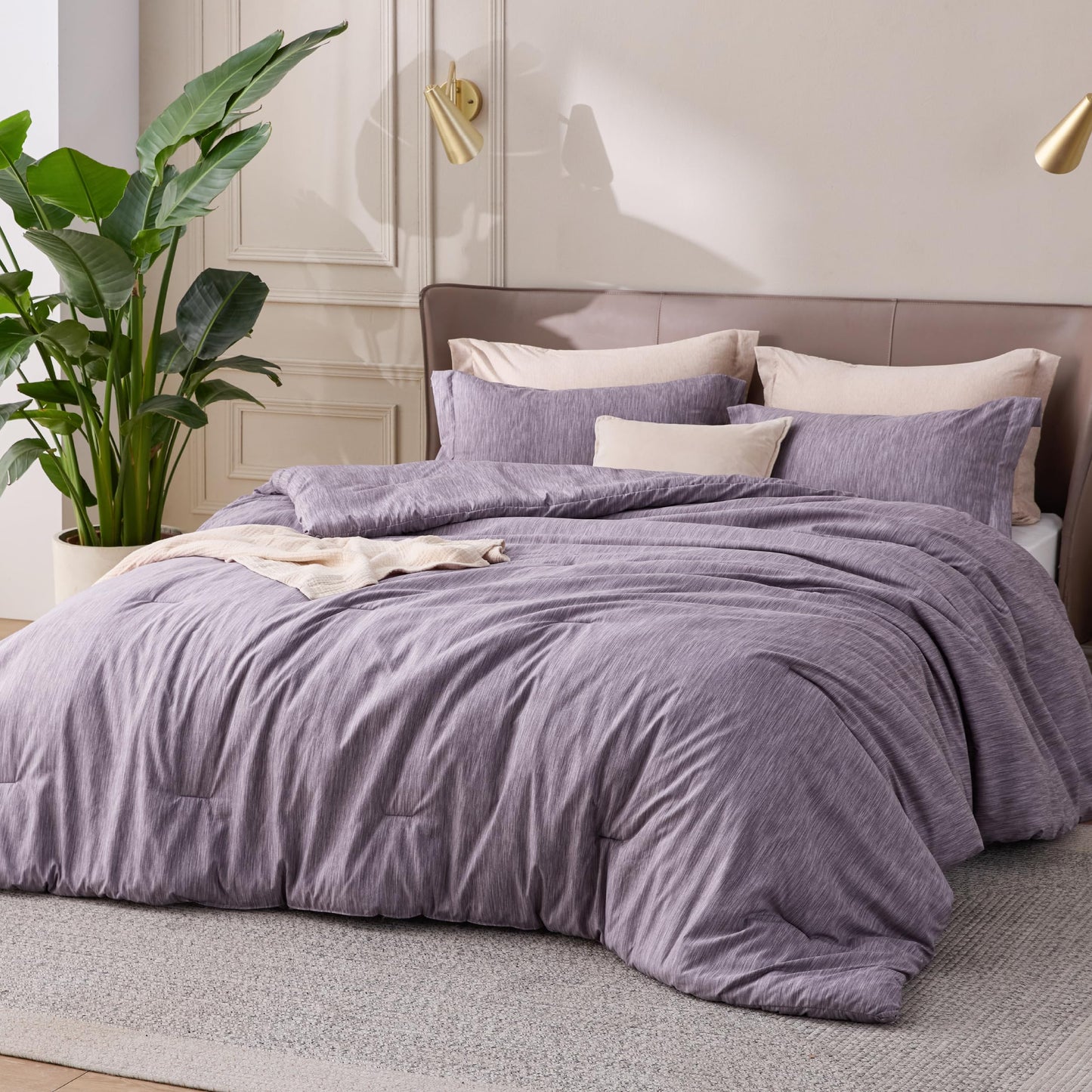 Bedsure Queen Comforter Set - Grayish Purple Comforter Queen Size, Soft Bedding for All Seasons, Cationic Dyed Bedding Set, 3 Pieces, 1 Comforter (90"x90") and 2 Pillow Shams (20"x26"+2")