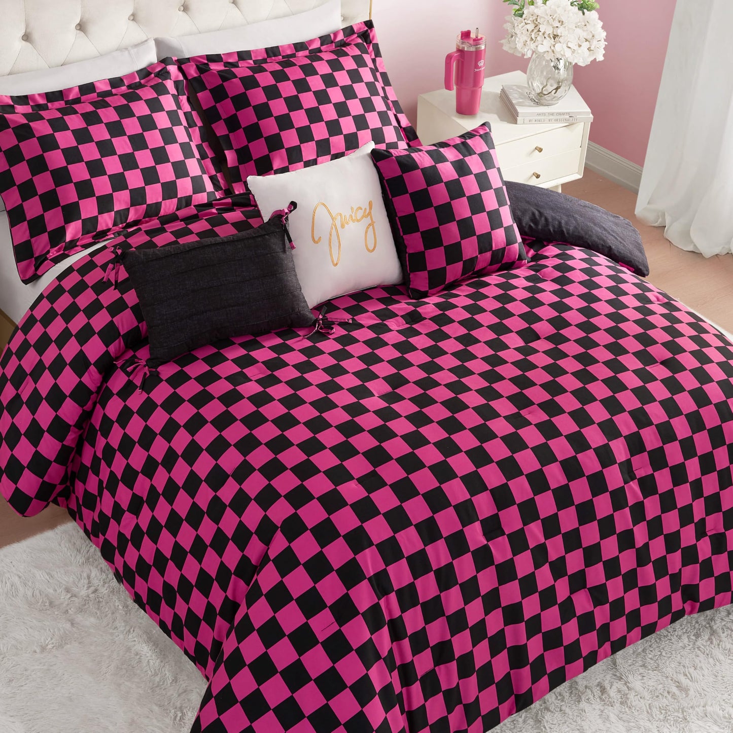 Juicy Couture Reversible Checkerboard Comforter Set 6-Piece Full/Queen Set, Black/Hot Pink
