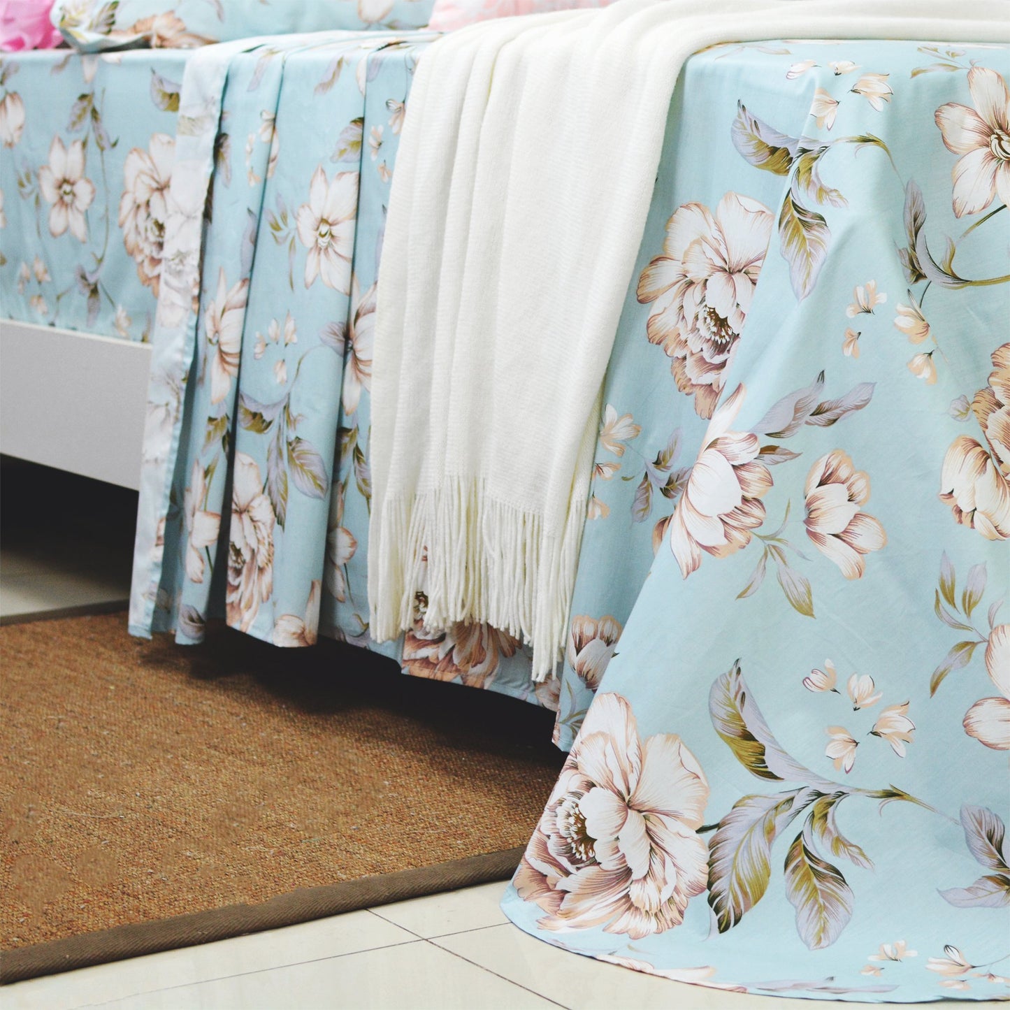 FADFAY Shabby Floral Bed Sheet Set Farmhouse Bedding Blue Cotton Winter Bedding Deep Pocket Sheets 4-Piece King Size