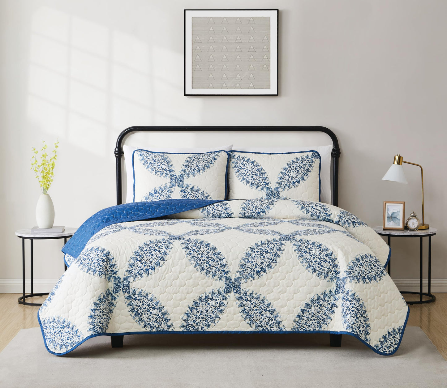 CANNON Abigail Quilt Set Cream and Blue Polyester 3-Piece King Quilt Set, Floral Themed, for Men and Women, Oeko-TEX Certified Confidence