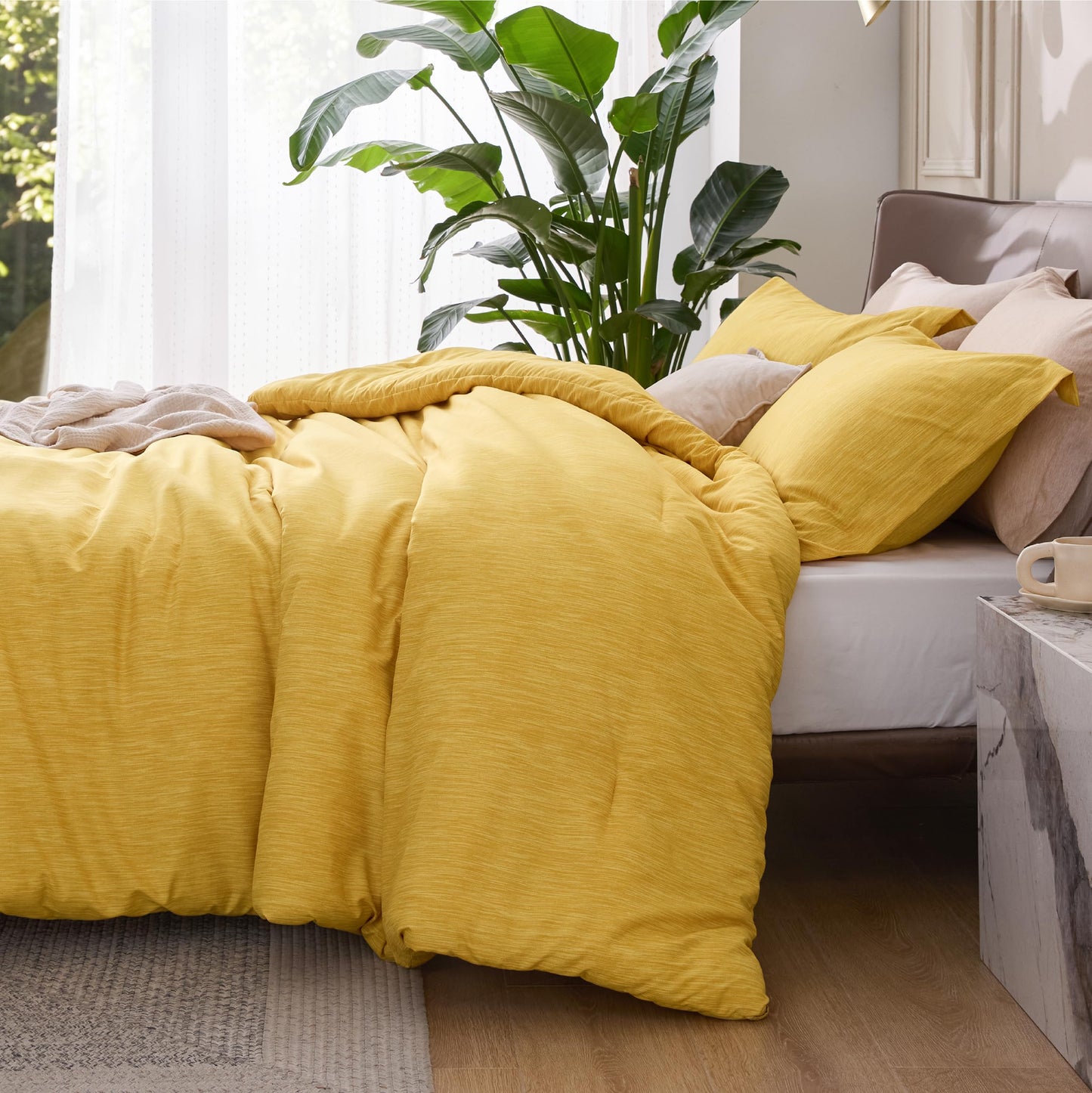 Bedsure Queen Comforter Set - Yellow Comforter Queen Size, Soft Bedding for All Seasons, Cationic Dyed Bedding Set, 3 Pieces, 1 Comforter (90"x90") and 2 Pillow Shams (20"x26"+2")