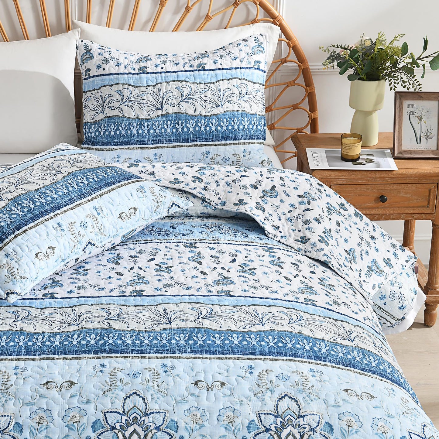HORIMOTE HOME Boho Quilt Queen Size Blue Bohemian Floral Quilt Bedding Set, Soft Lightweight Boho Comforter Set Queen for All Season, Farmhouse Bedspread Coverlet with 2 Pillow Shams, 90 x 96 inches