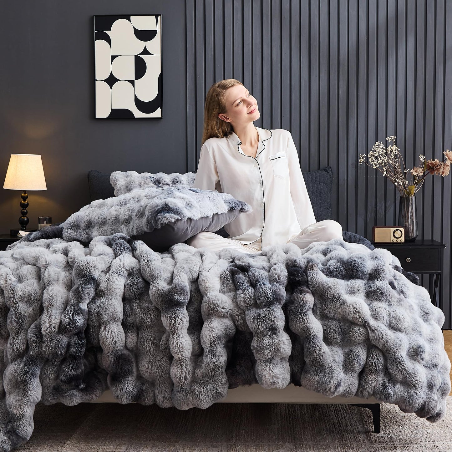 Wonderful 3 Pieces Fluffy Faux Rabbit Fur Bubble Comforter Set King Size, Tie-Dyeing Multiple Grey Plush Fuzzy Bedding Set, Warm Soft Bubble Comforter Bedding Set for Winter