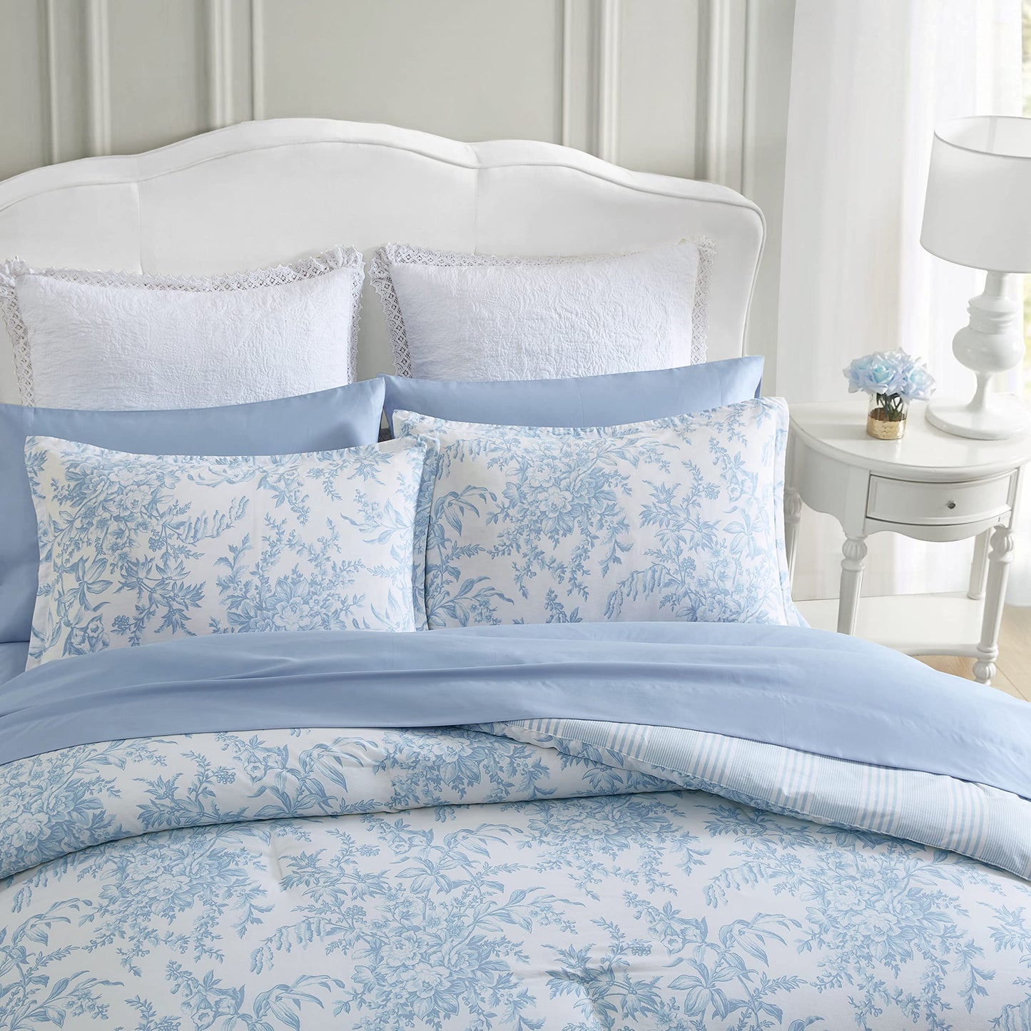 Laura Ashley – Queen Comforter Set, Soft Bedding with Matching Shams, Reversible Floral Room Decor, College Dorm Room Essentials (Bedford Blue)