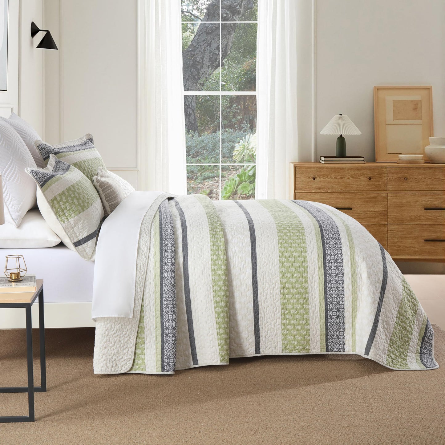 Homzard King Size Quilt,Cotton King Size Bedding Comforter Set,Sage Green Beige Grey Bedspread Set,Striped Bed Set Coverlet Lightweight Farmhouse Home Decor 3 Piece