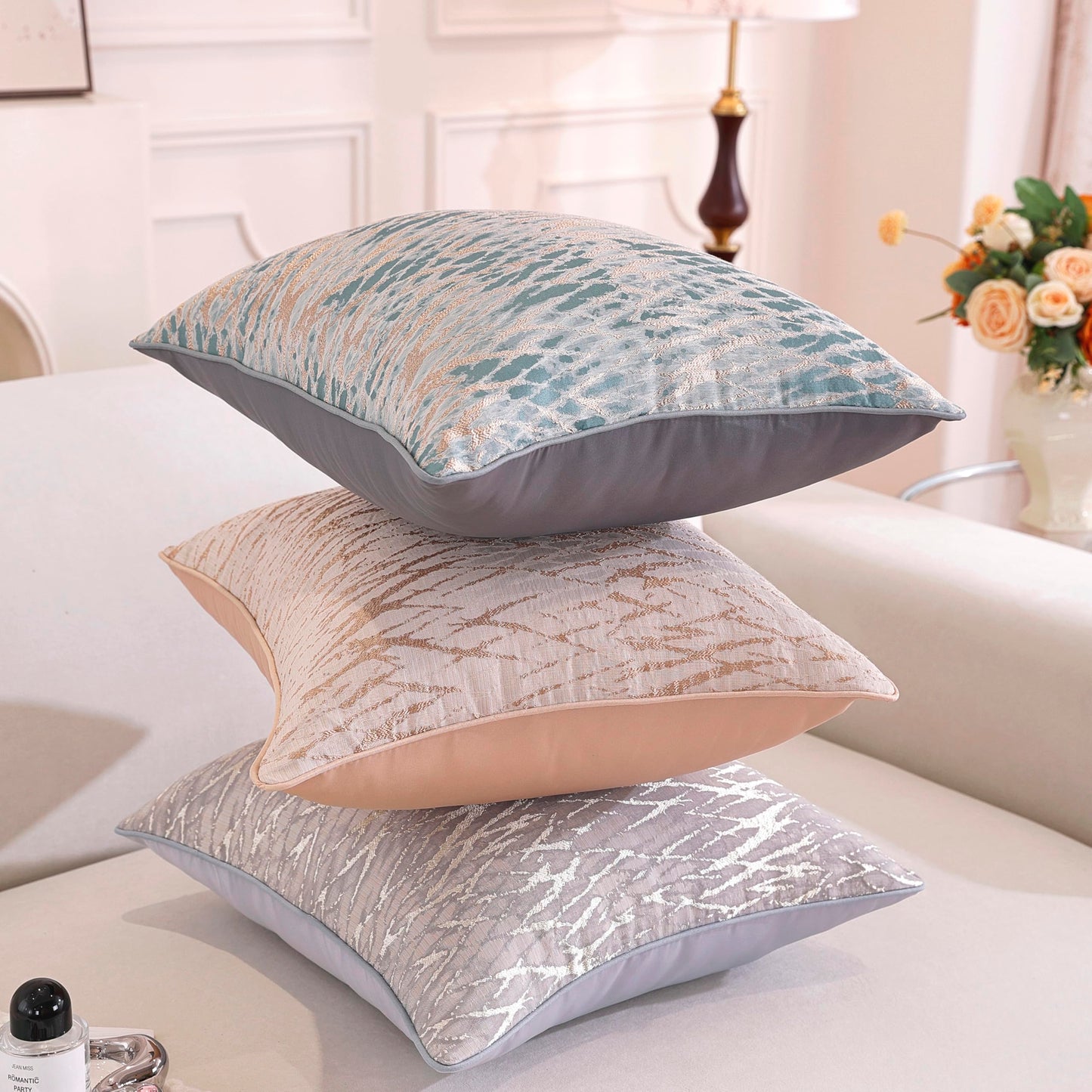 TAOSON Pack of 2, Luxury High Precision Jacquard Modern Grey/Gray and Gold Decorative Throw Pillow Covers Cushion Cases Square Pillowcase for Sofa Couch Bedroom Living Room Home,18x18 inch S037