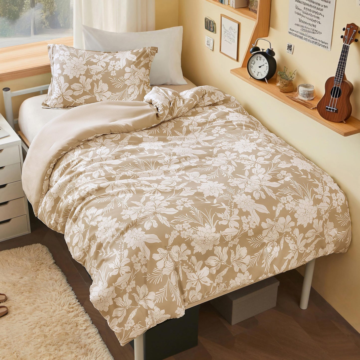 Joiedomi Floral Twin Comforter Set Beige Bedding Set - 2 Pieces Twin Bed in a Bag with 1 Soft Reversible Botanical Flowers Leaves Comforter and 1 Pillow Sham