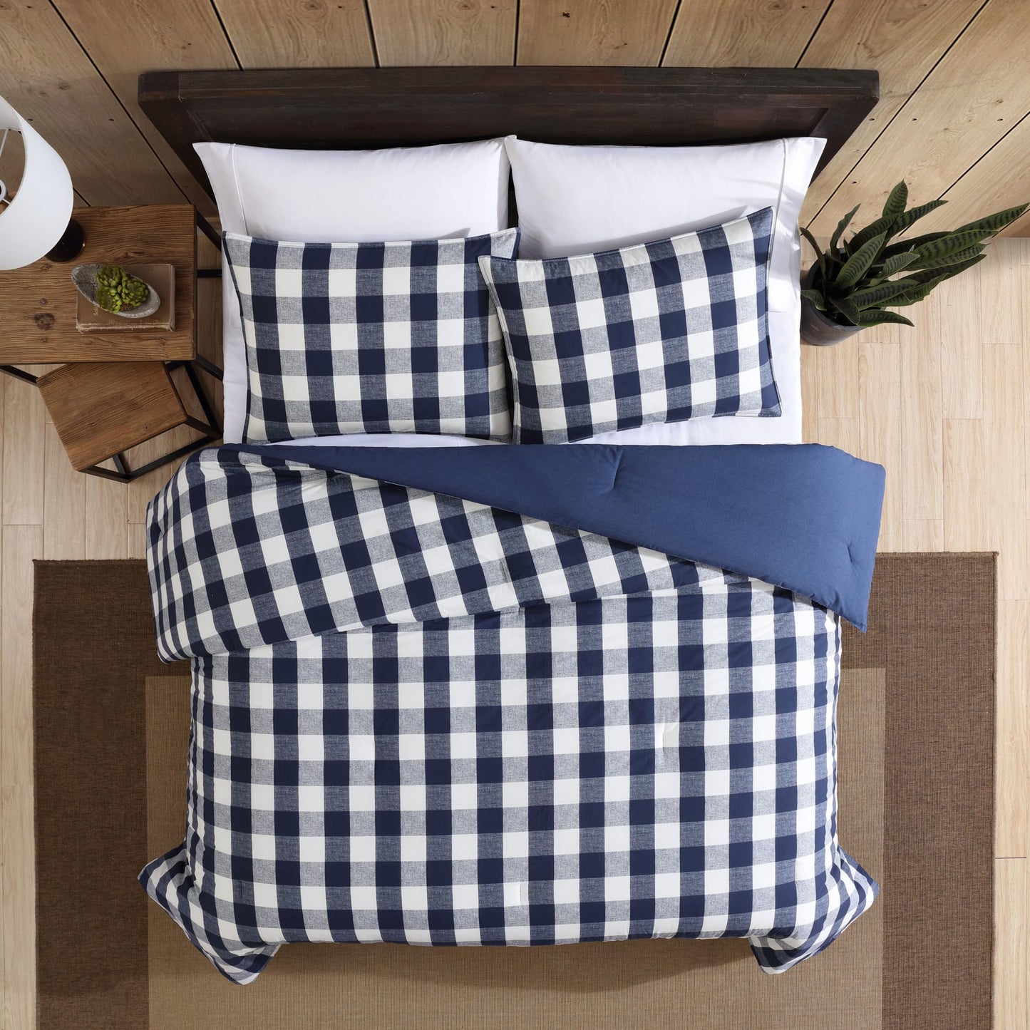 Eddie Bauer - Queen Comforter Set with Shams, Cotton Reversible Bedding, Medium Weight All-Season, Lakehouse Plaid Blue